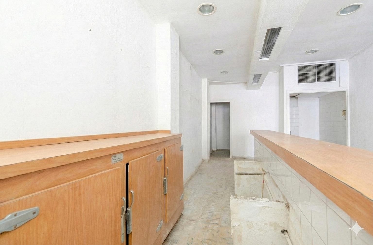  for sale commercial premise Gijón Centro 33201 Gijón 8