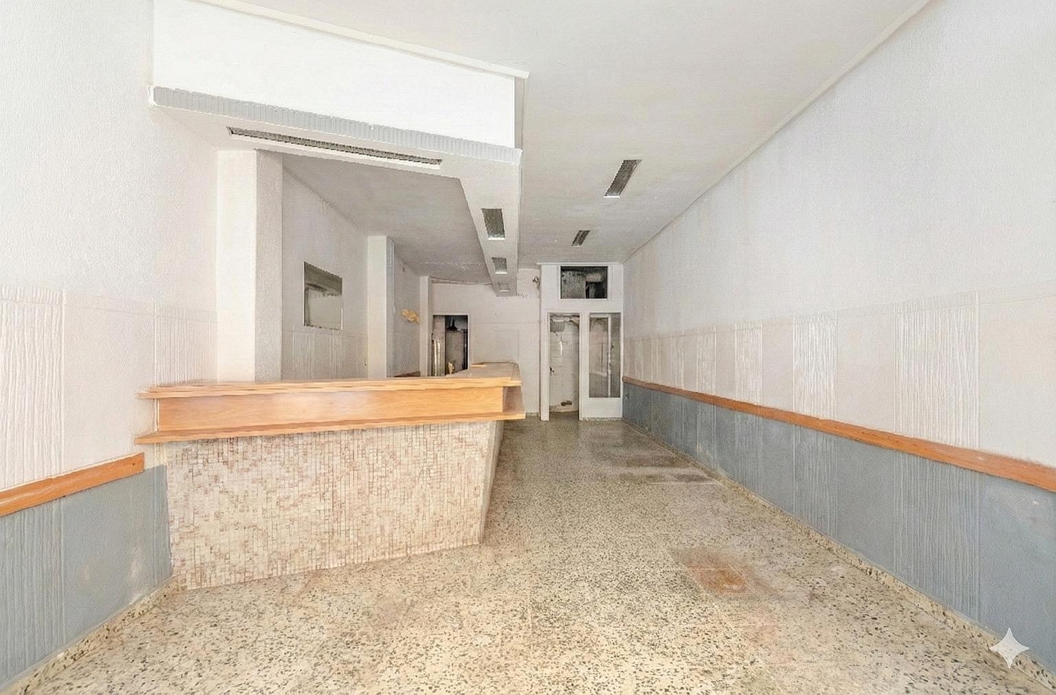  for sale commercial premise Gijón Centro 33201 Gijón 3