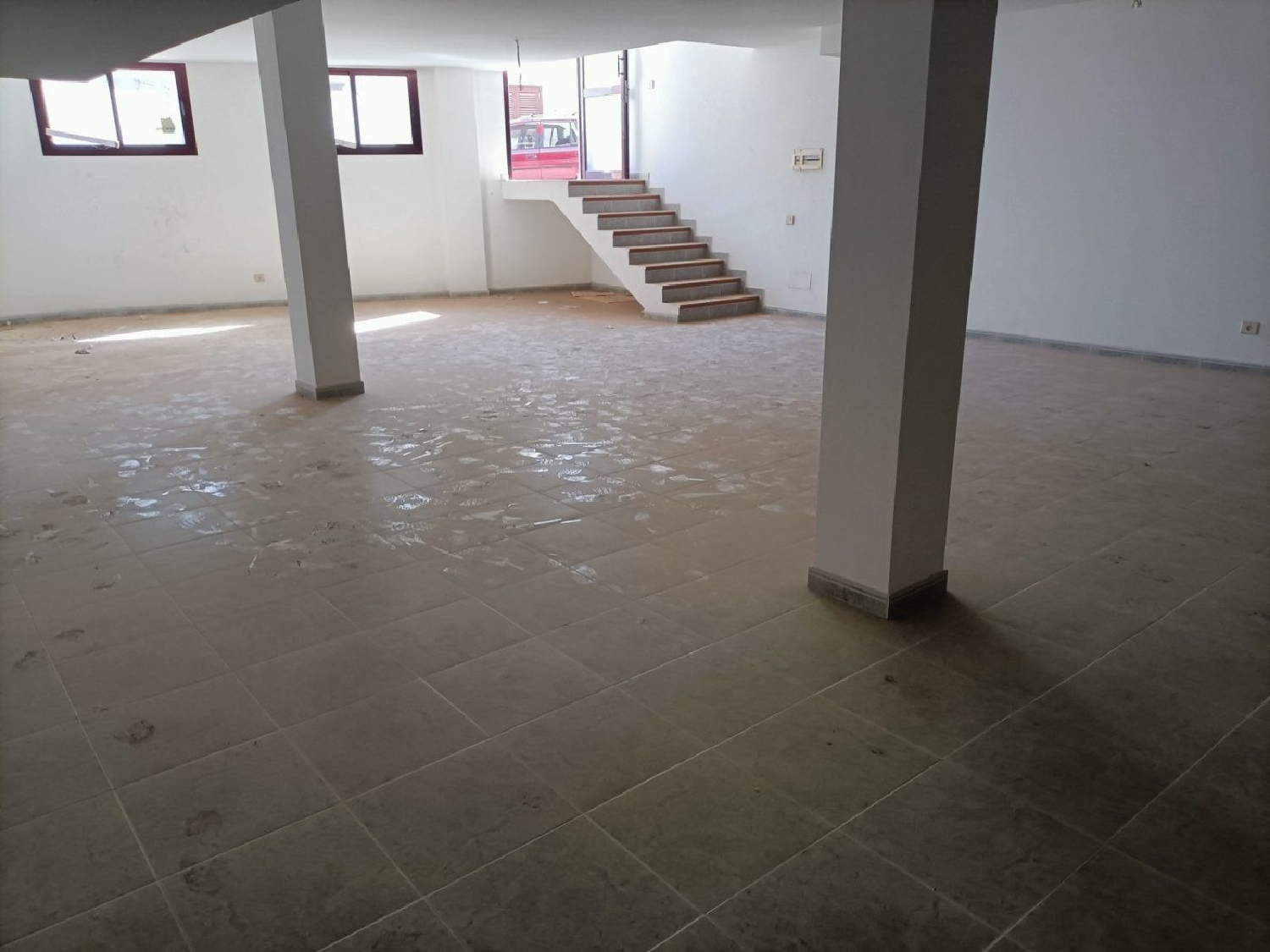  à vendre local commercial Ingenio Área Este 4