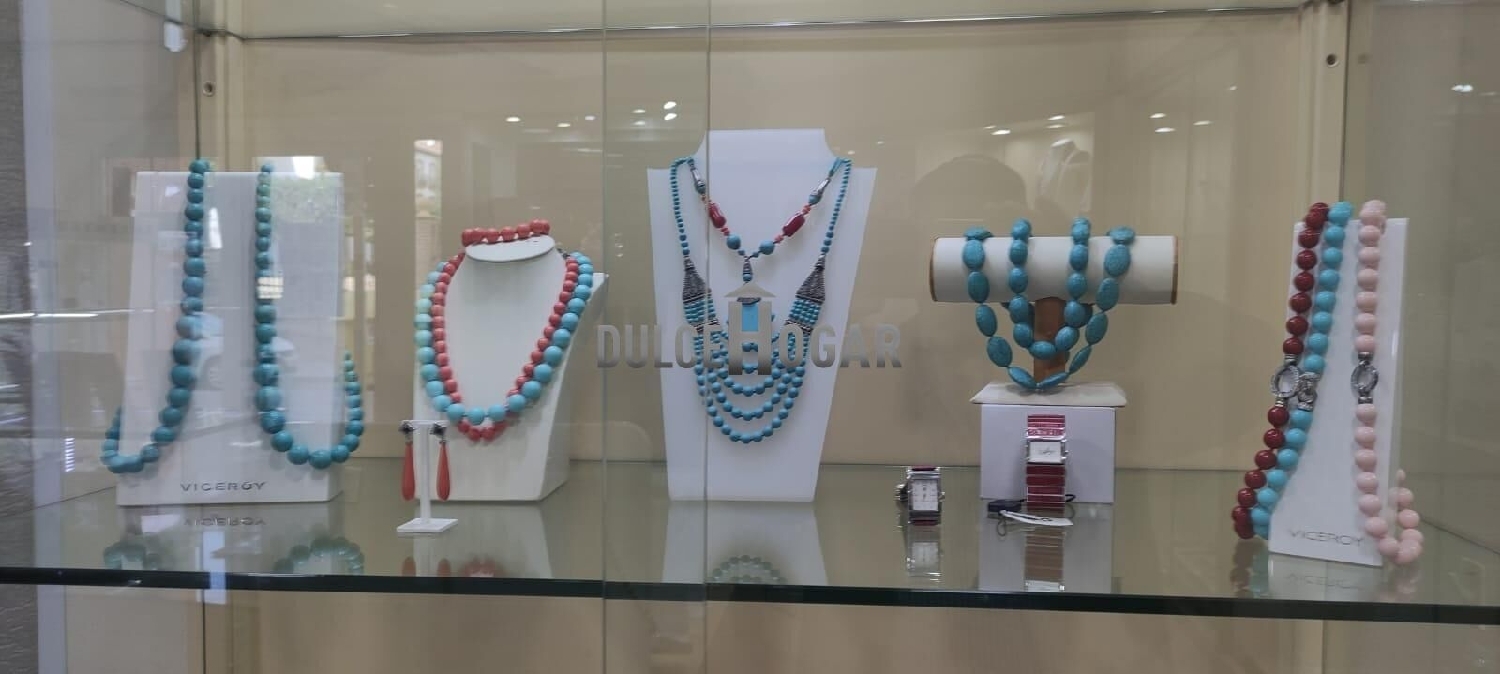 en venta local La Cala Del Moral Axarquía 5