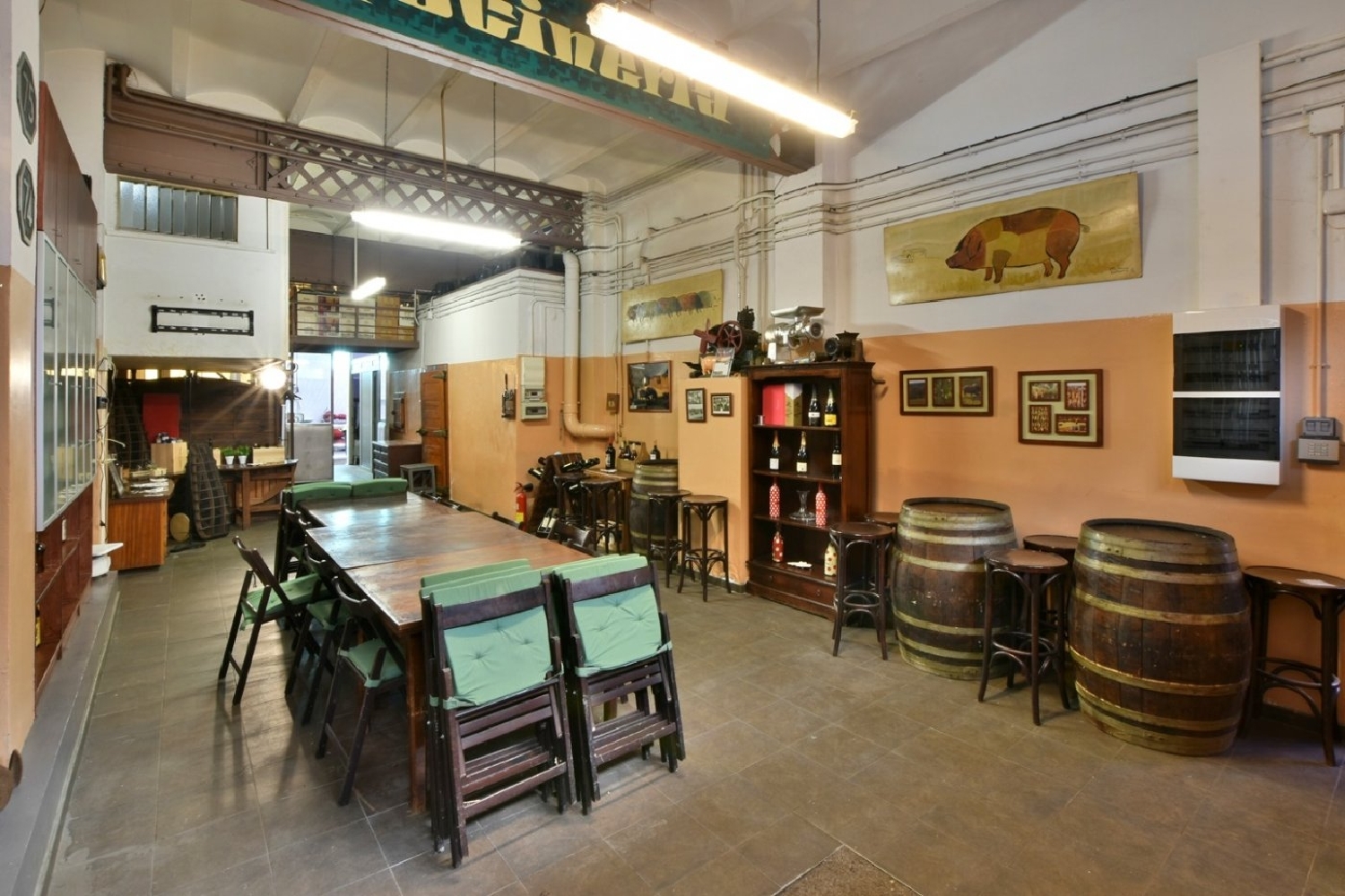  te koop bedrijfsruimte L'hospitalet De Llobregat Centre Barcelonès 3