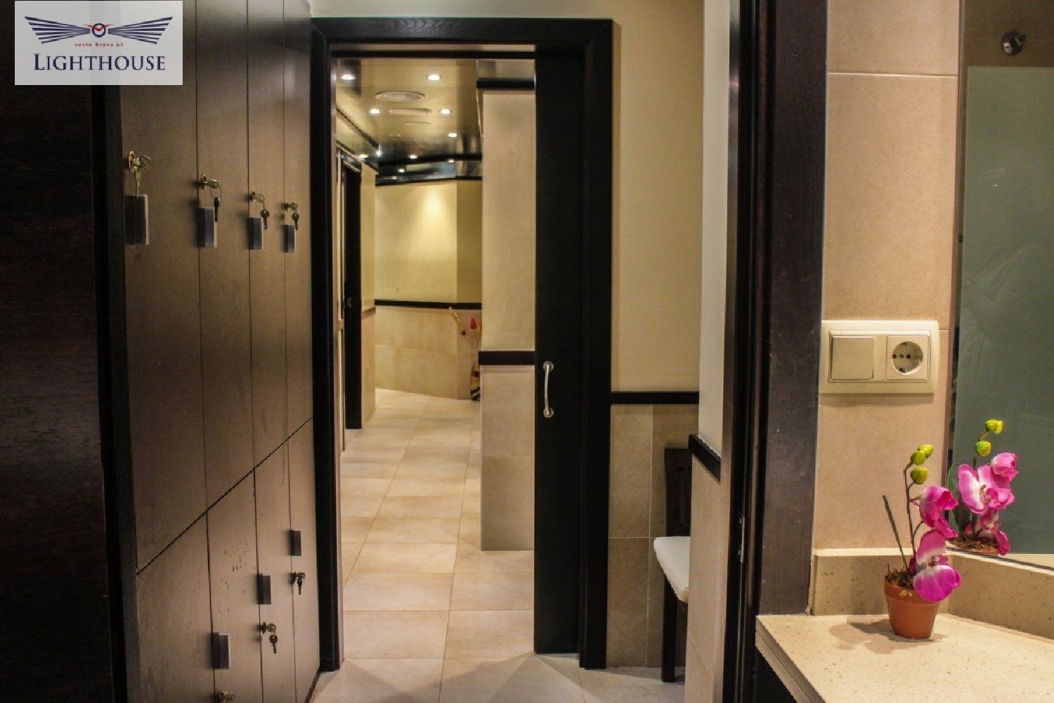  te koop bedrijfsruimte Lloret De Mar Selva 6