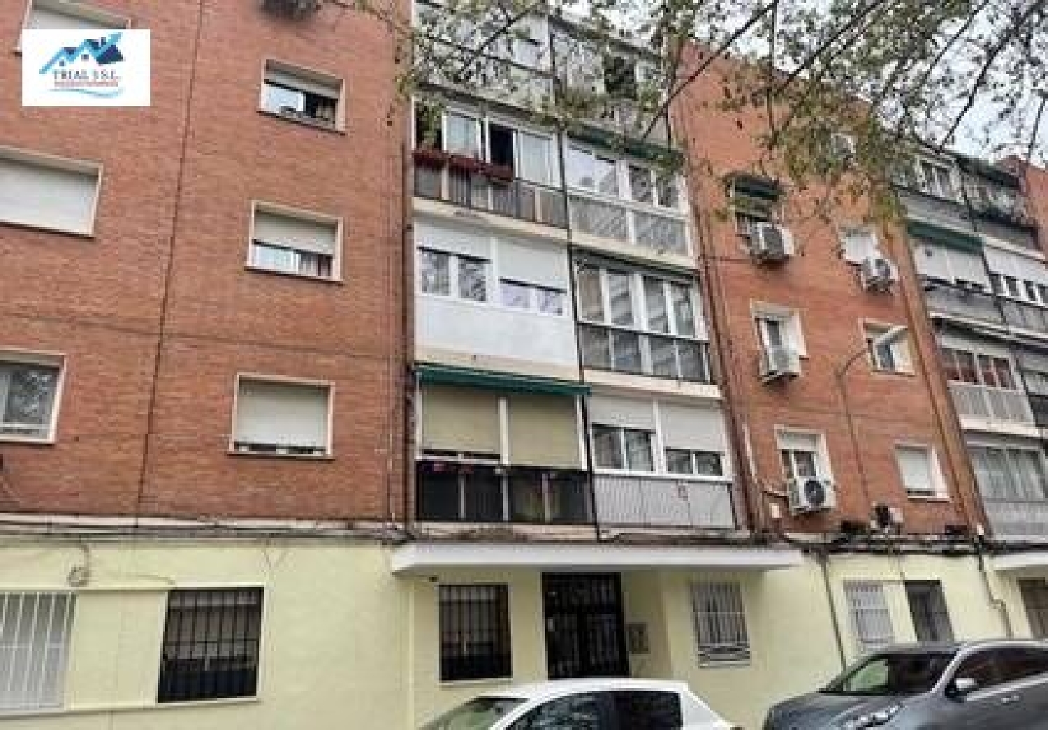  en venta local Madrid Valle Del Almanzora 1