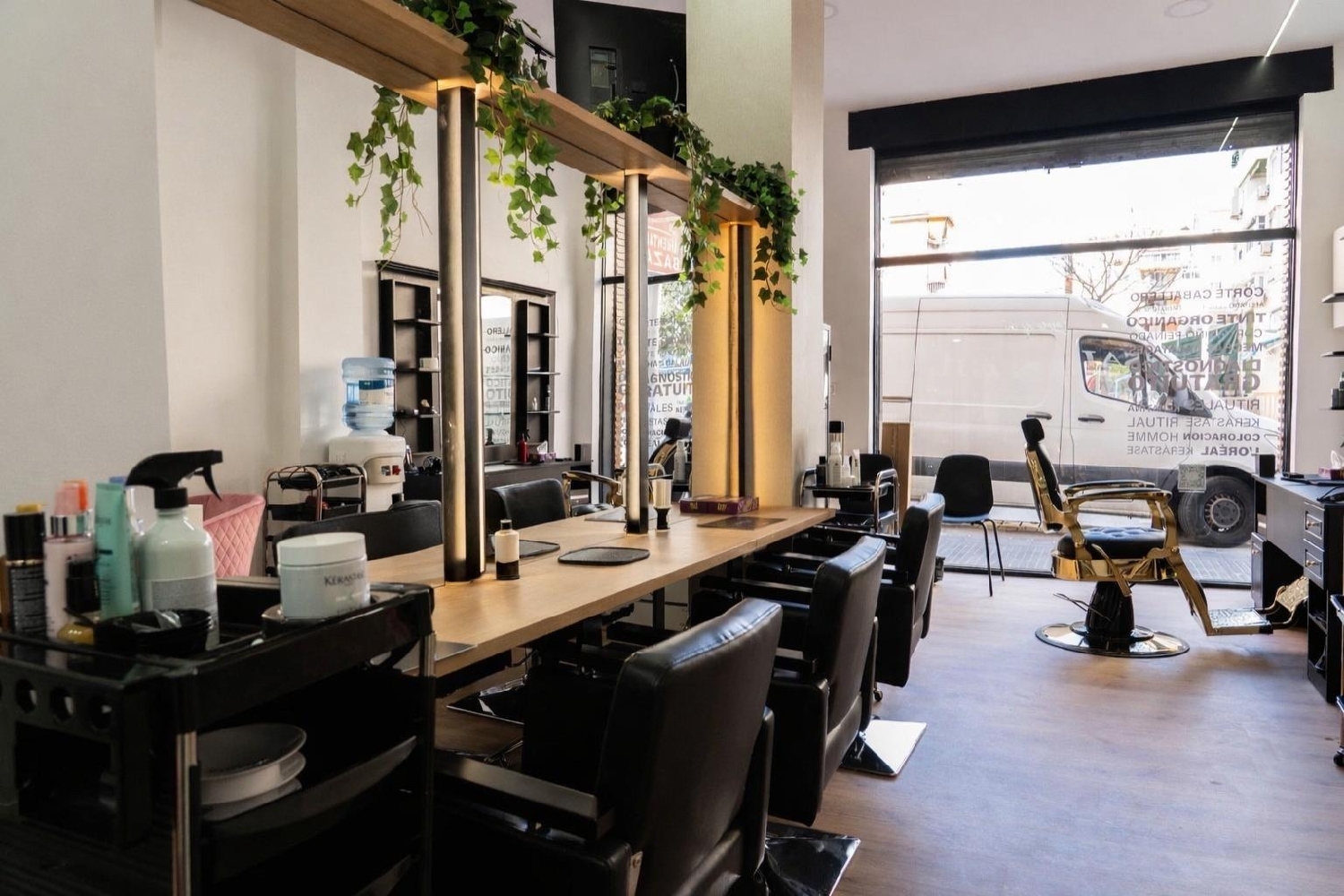  for sale commercial premise Málaga Del Fresno Campiña 1