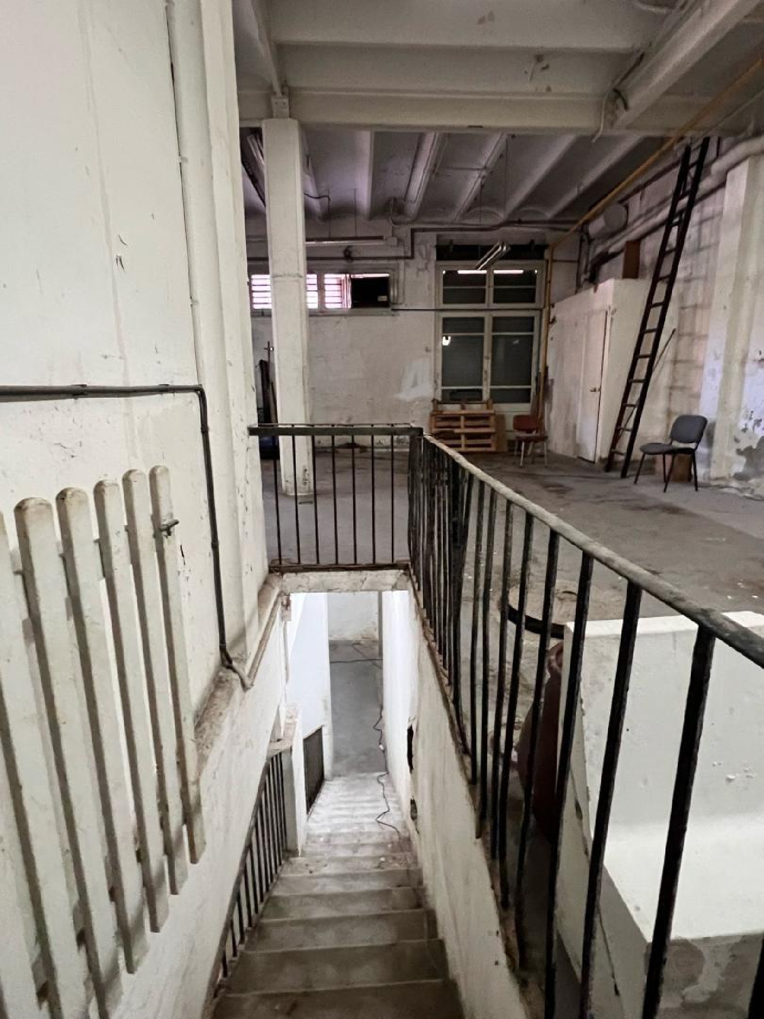 à vendre local commercial Manresa Bages 8