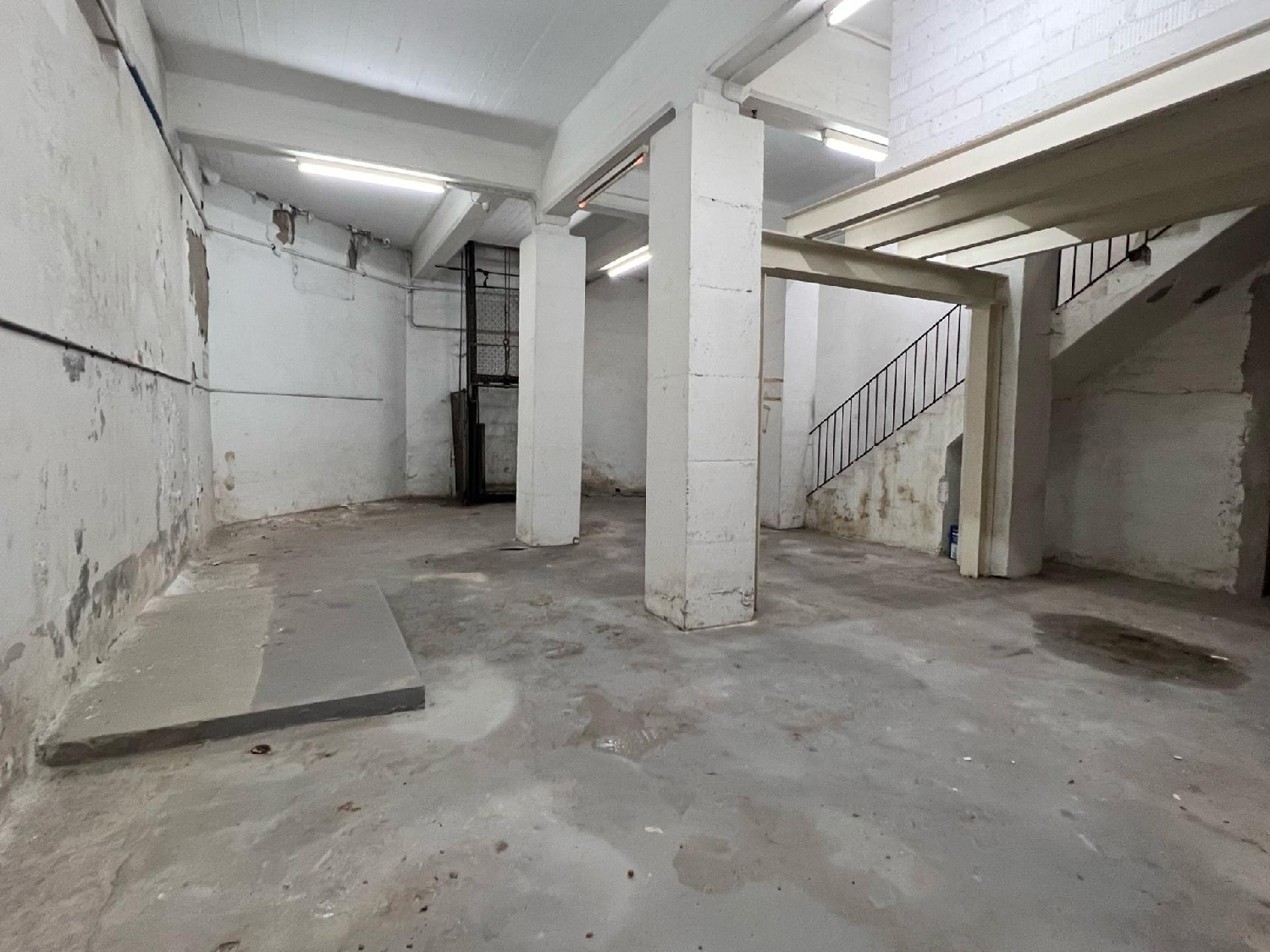 à vendre local commercial Manresa Bages 6