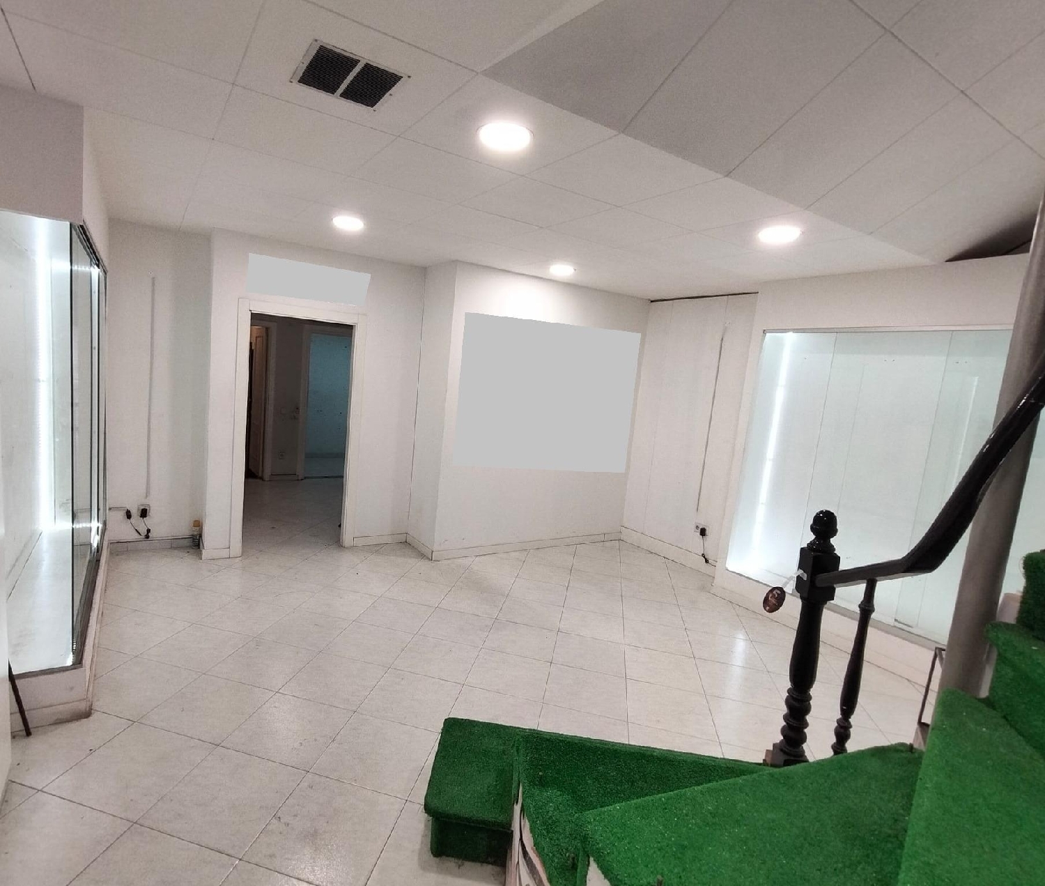 à vendre local commercial Manresa Bages 3