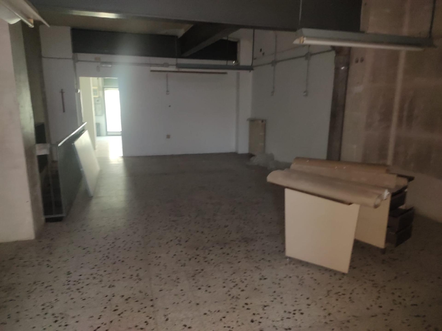  à vendre local commercial Manresa Bages 2