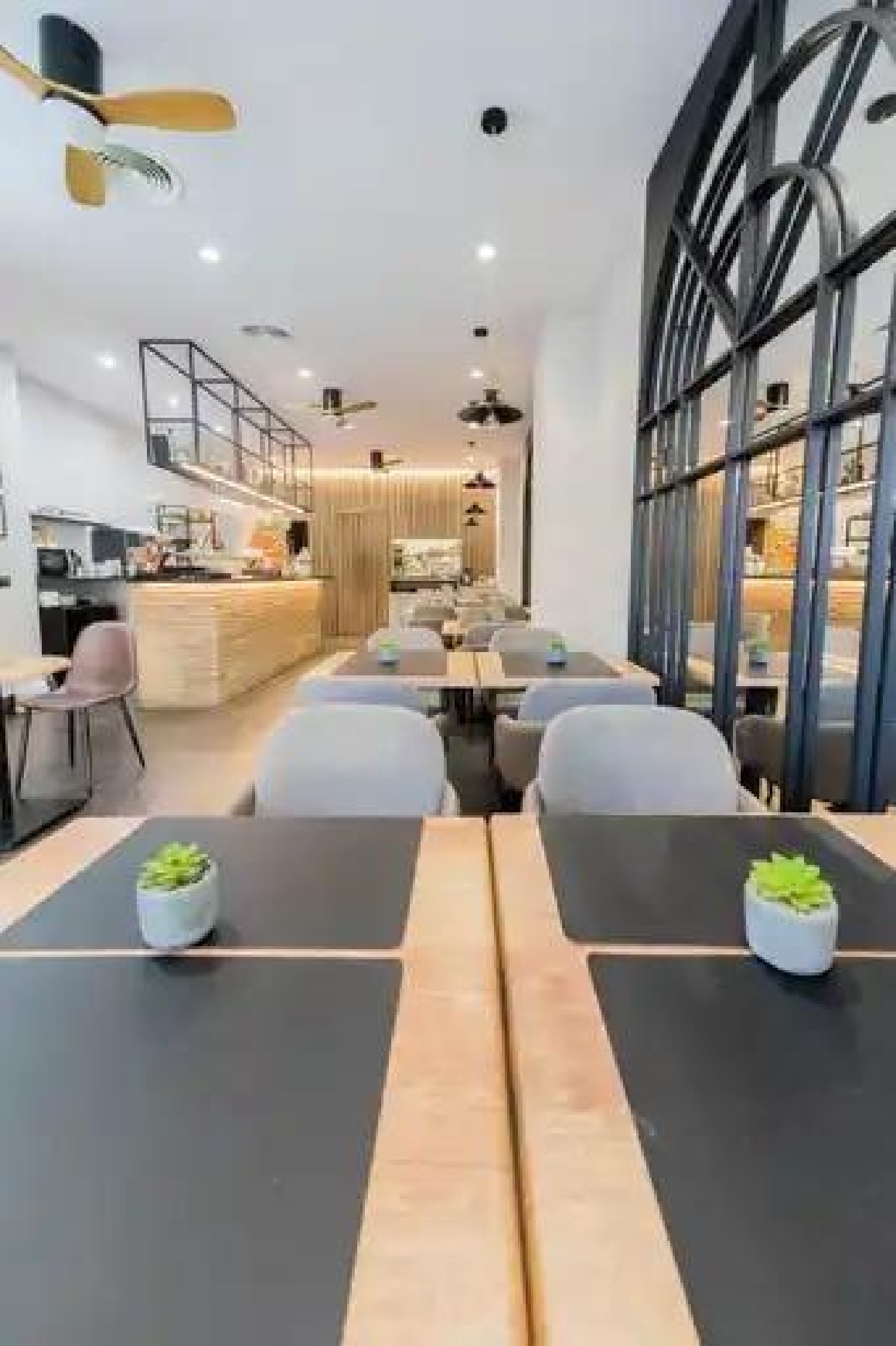  en venta local Marbella Costa Noroeste 2