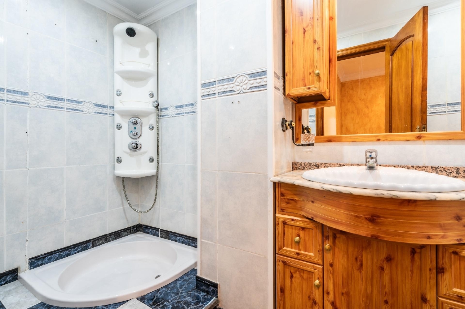 till salu lokal Maroñas Noya 4