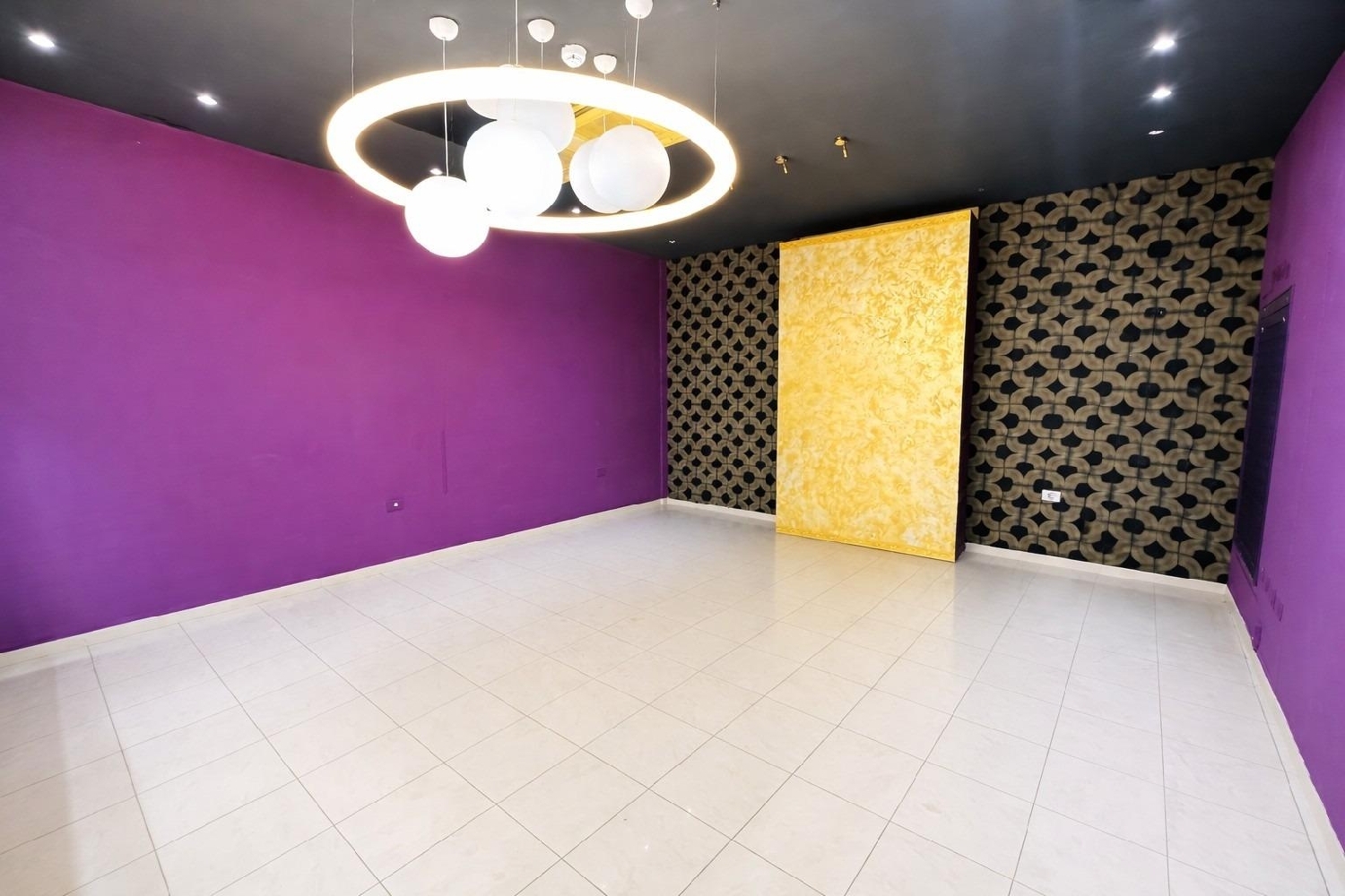  à vendre local commercial Maroñas Noya 2