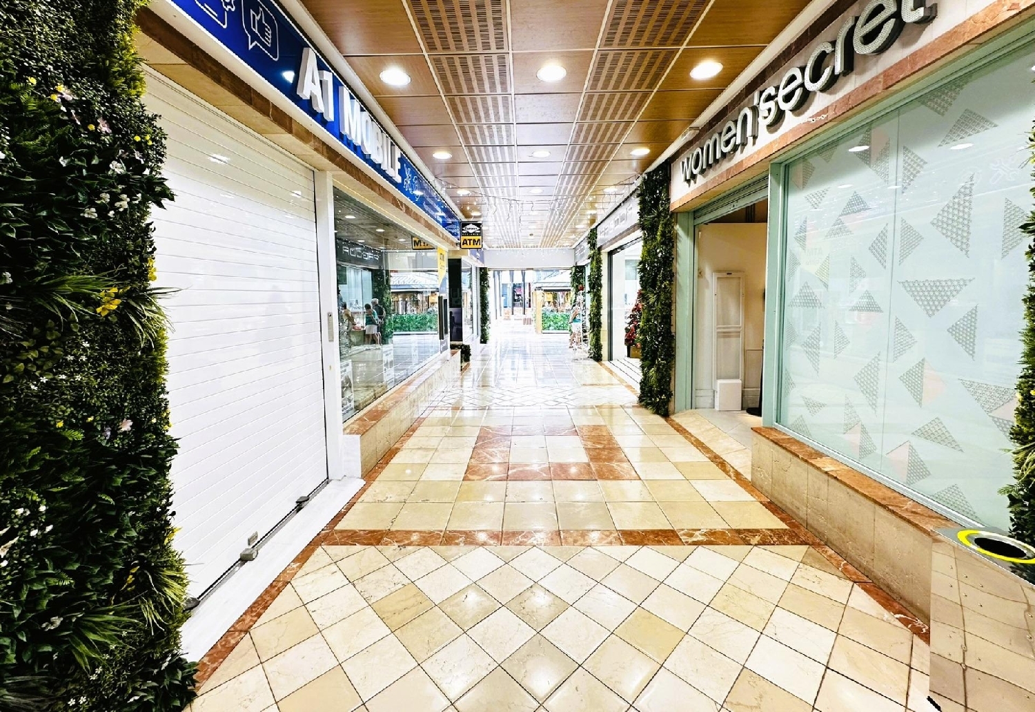  à vendre local commercial Maroñas Noya 5