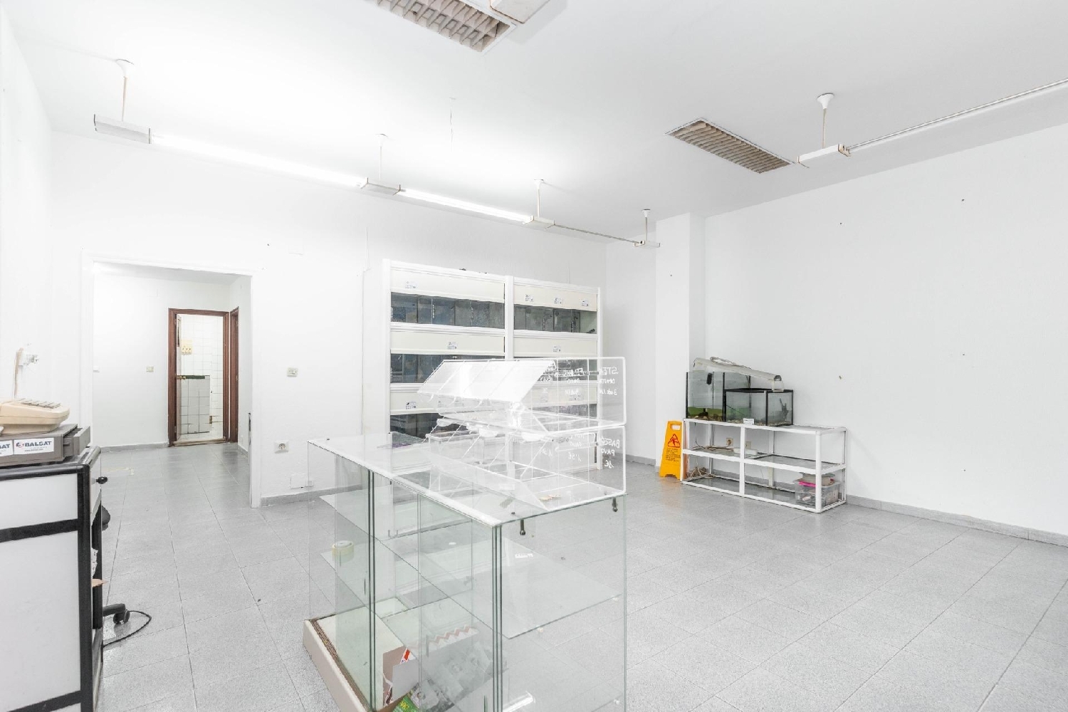  for sale commercial premise Mieres Caudal 4