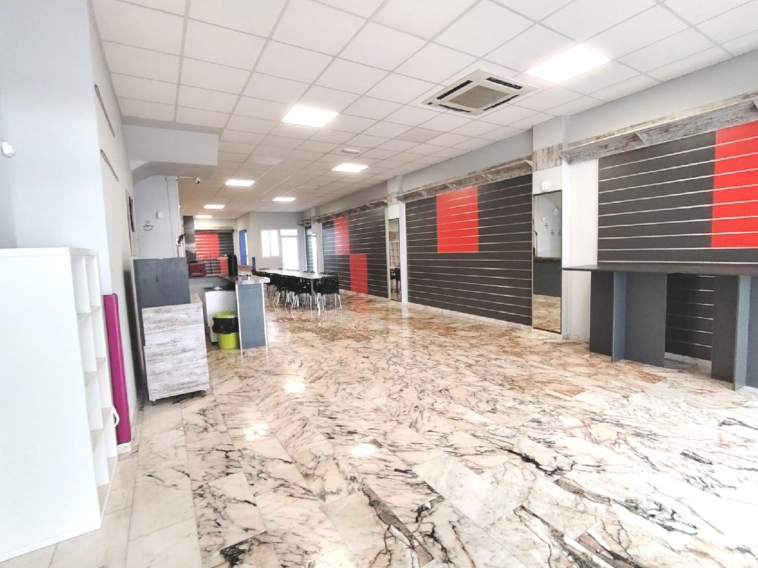 à vendre local commercial Monforte Del Cid Vinalopó Mitjà 2