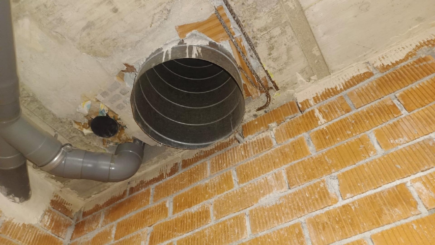  for sale commercial premise Mont-Roig Del Camp Baix Camp 6