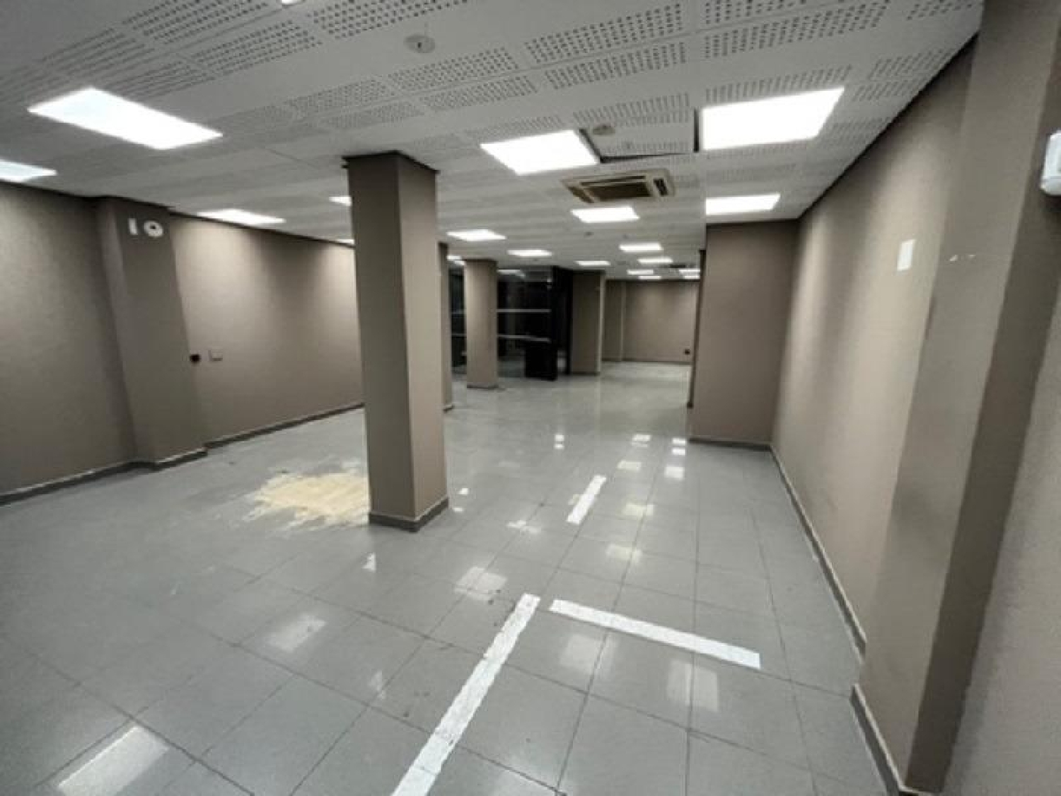  for sale commercial premise Móstoles 28934 Sur 2