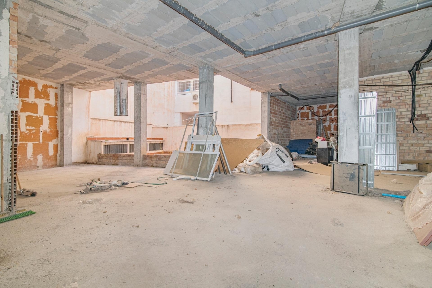  te koop bedrijfsruimte Ogíjares Vega De Granada 2