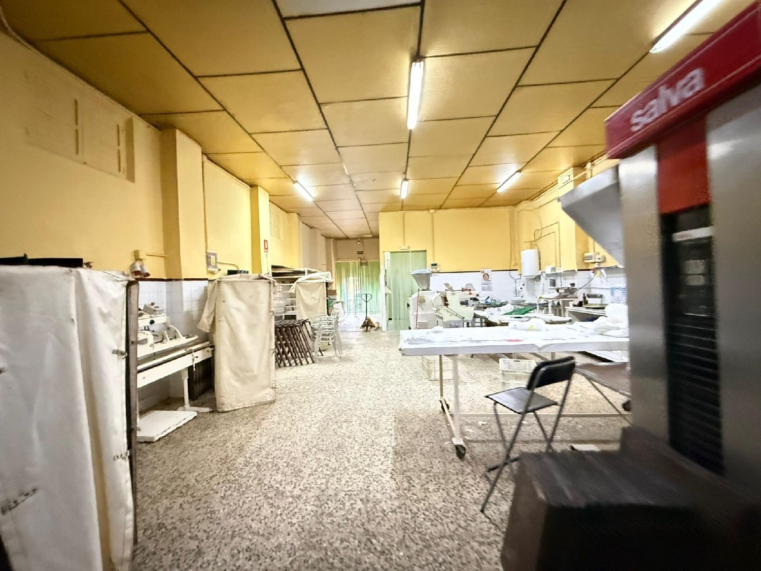  till salu lokal Pilas Aljarafe 5