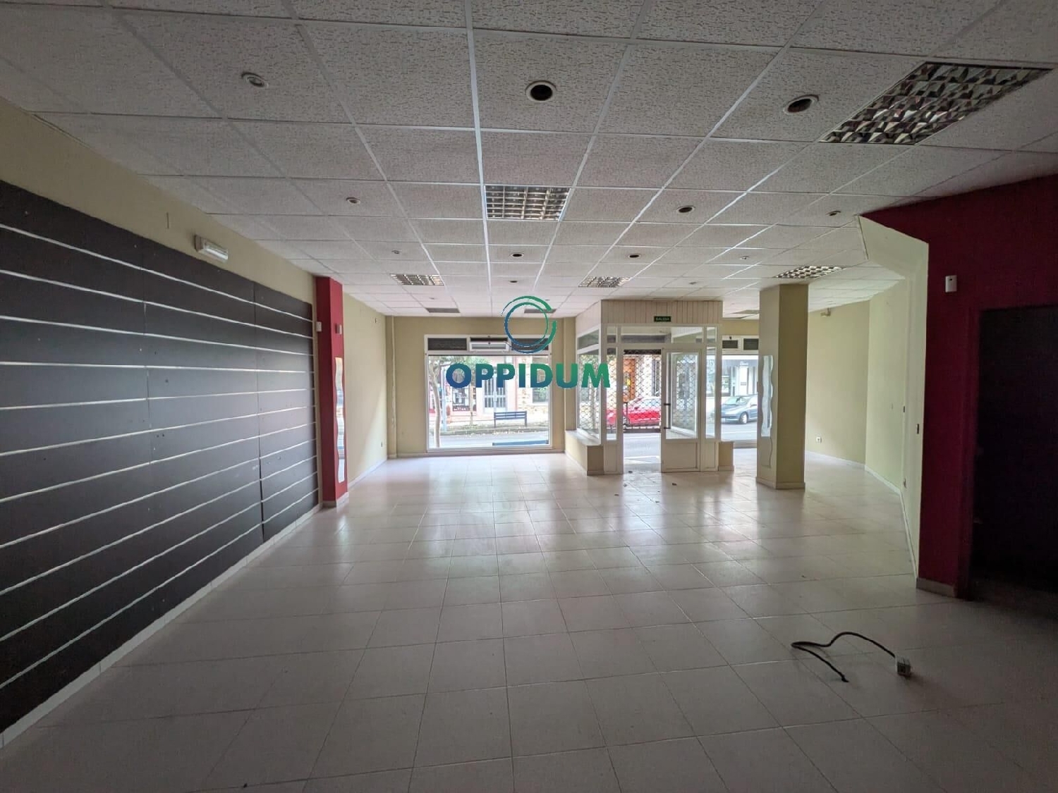  te koop bedrijfsruimte Ponteceso Bergantiños 3