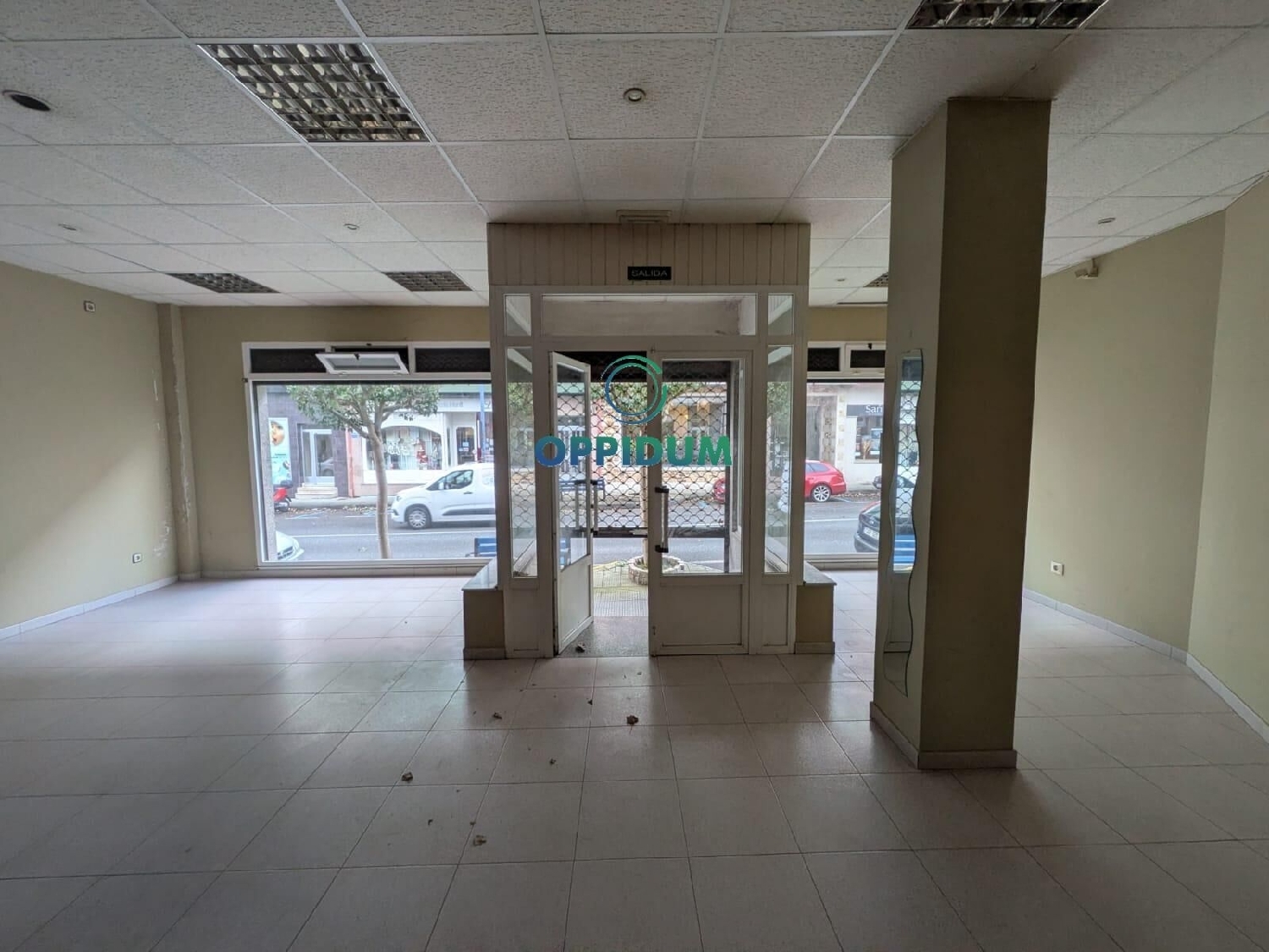  te koop bedrijfsruimte Ponteceso Bergantiños 4