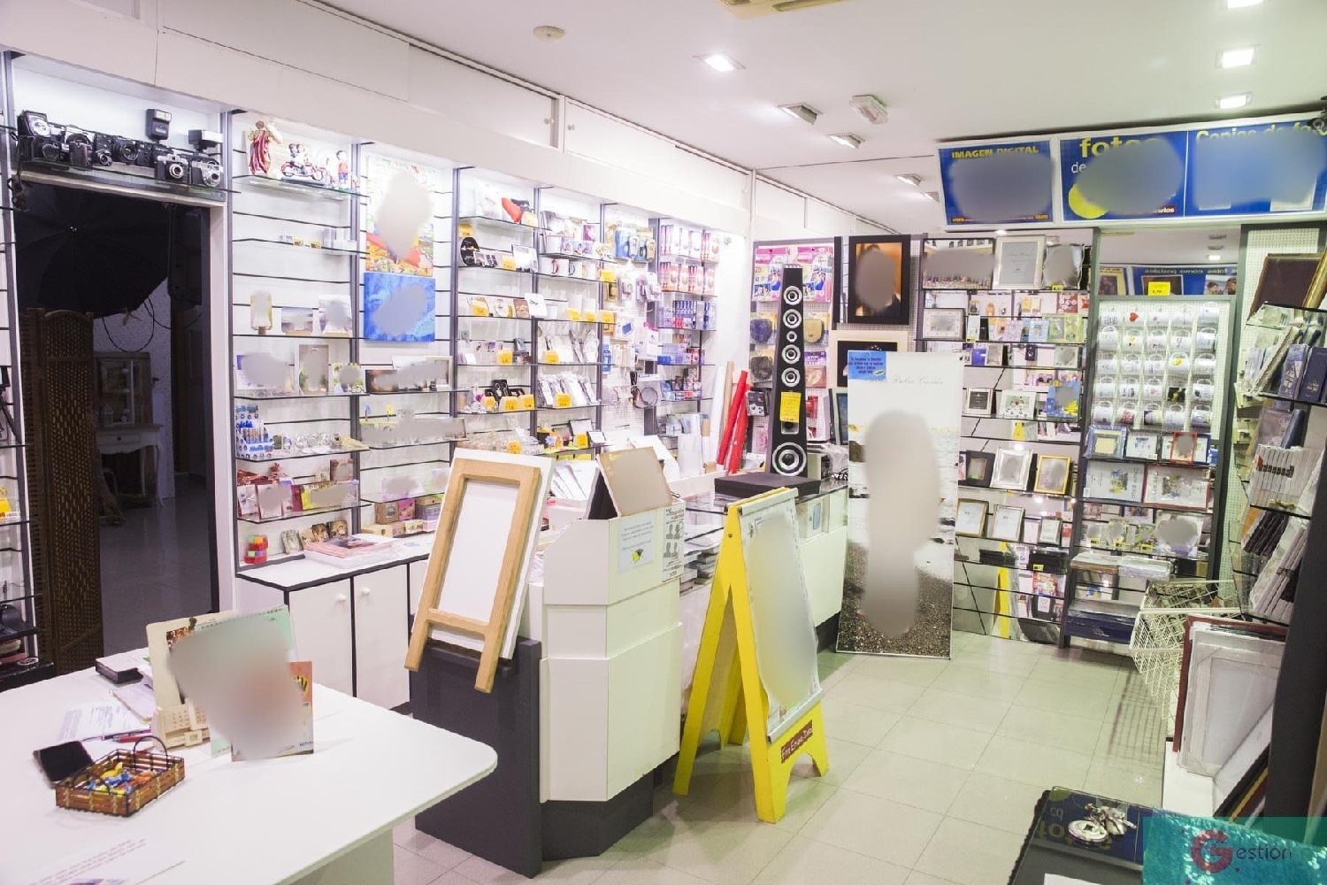  en venta local Salobreña Costa Tropical 3