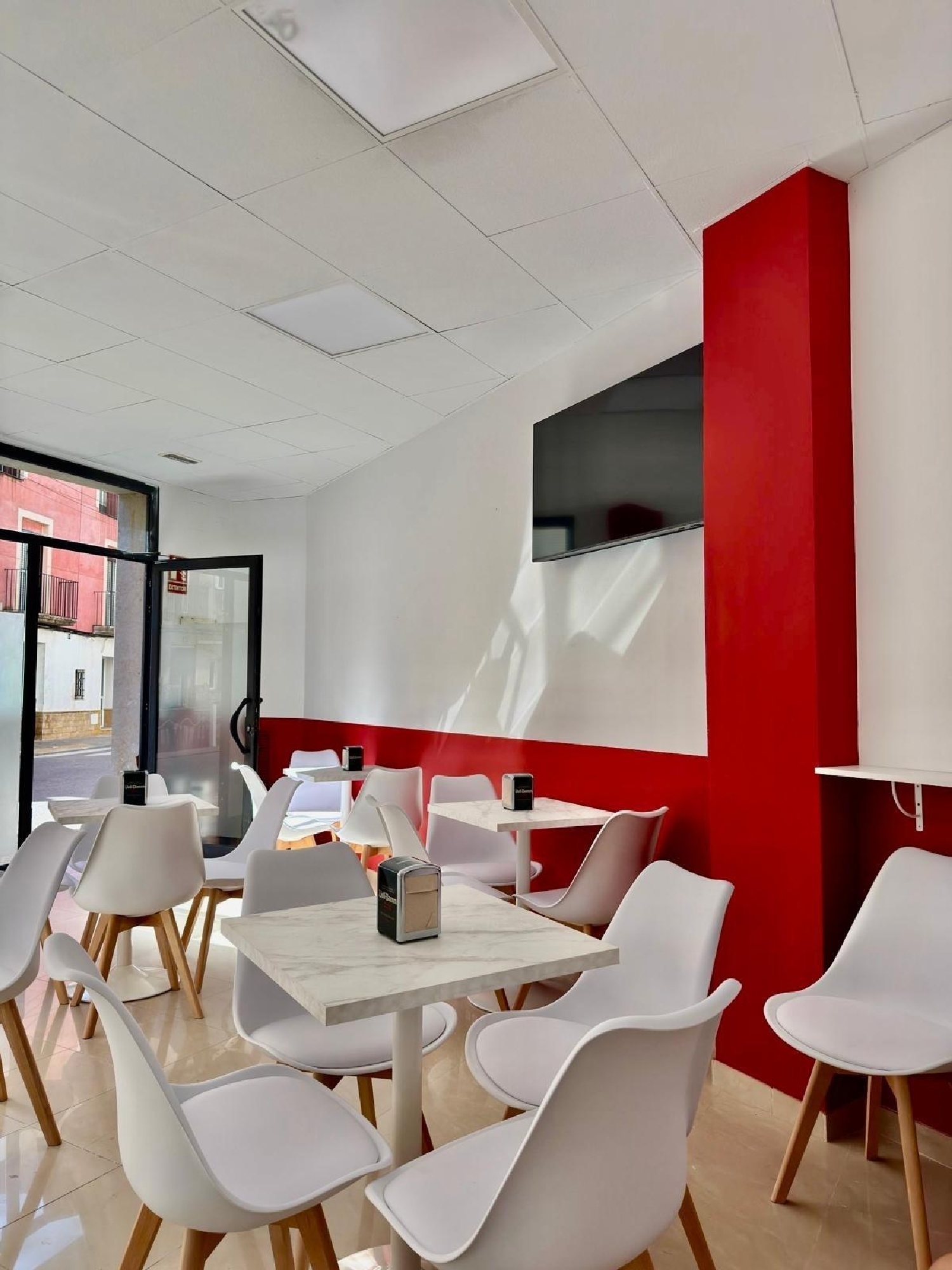  till salu lokal Sant Carles De La Ràpita Montsià 4