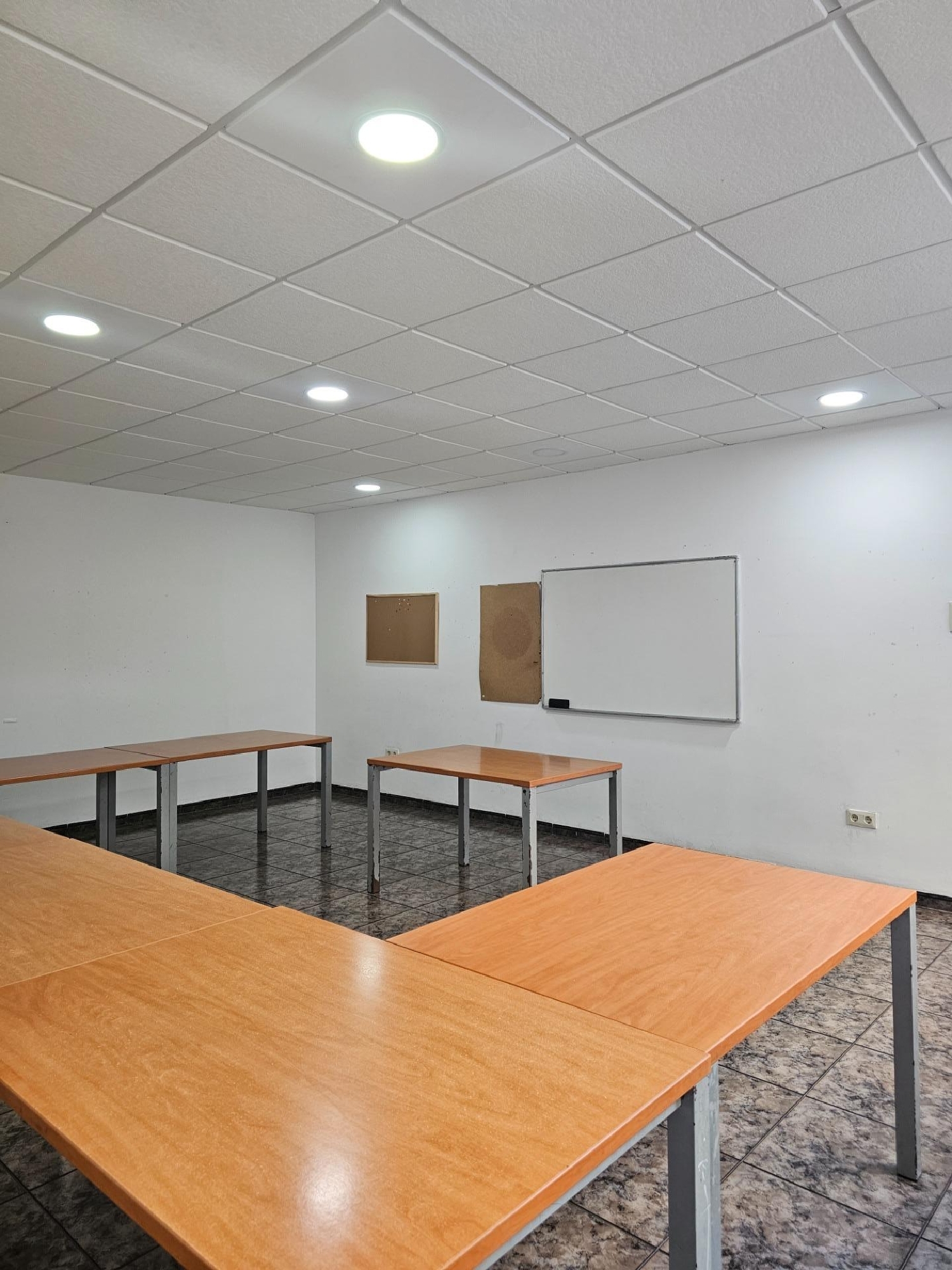 en venta local Sant Carles De La Ràpita Montsià 7