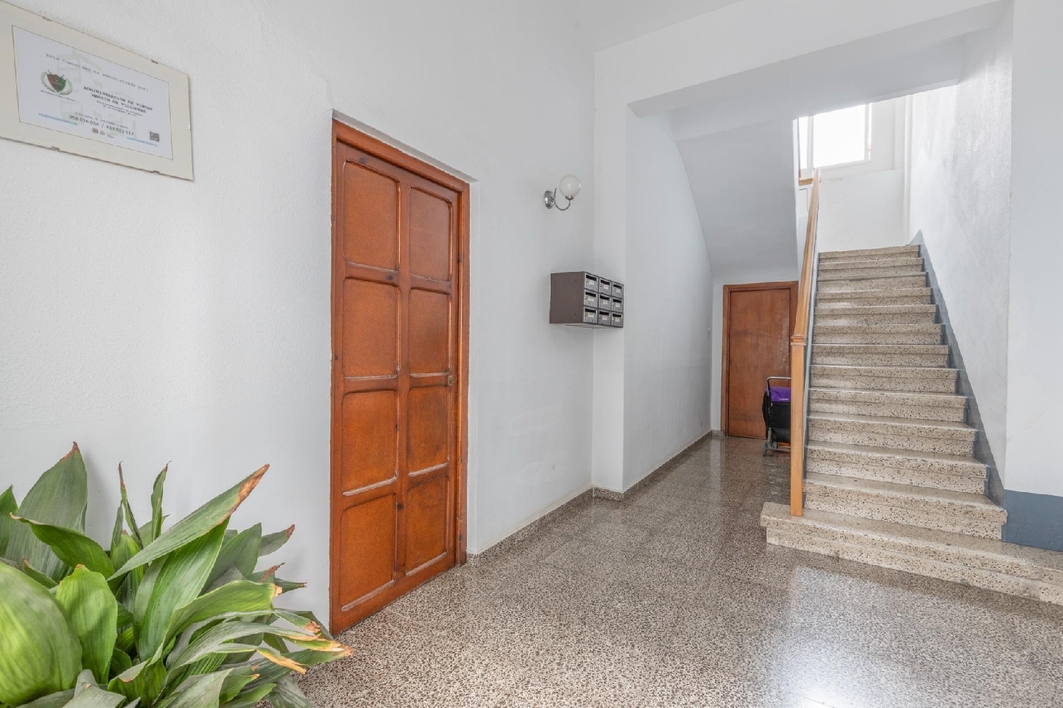 till salu lokal Santa Fe Vega De Granada 2