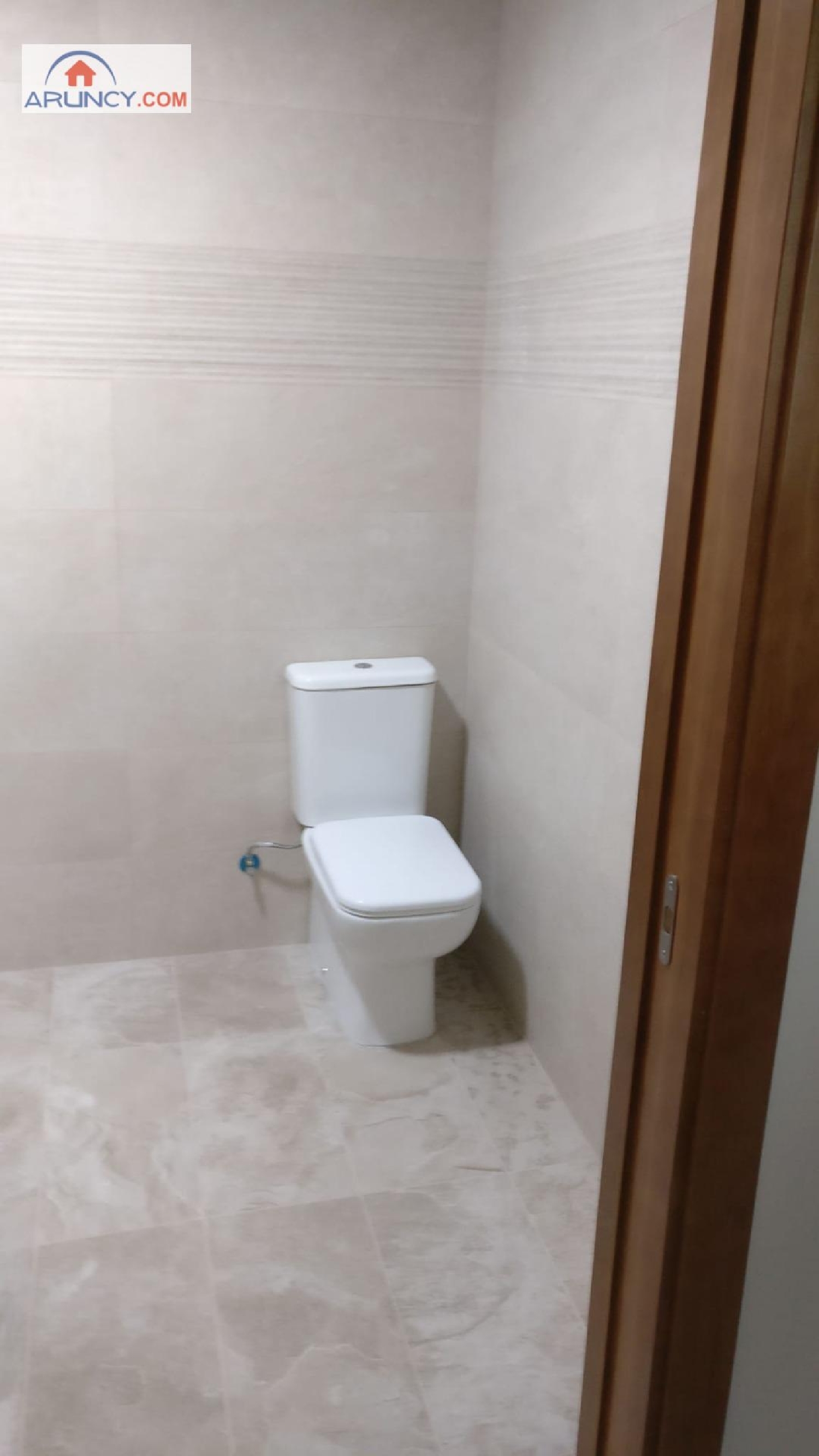 till salu lokal Sevilla La Nueva Sur 6