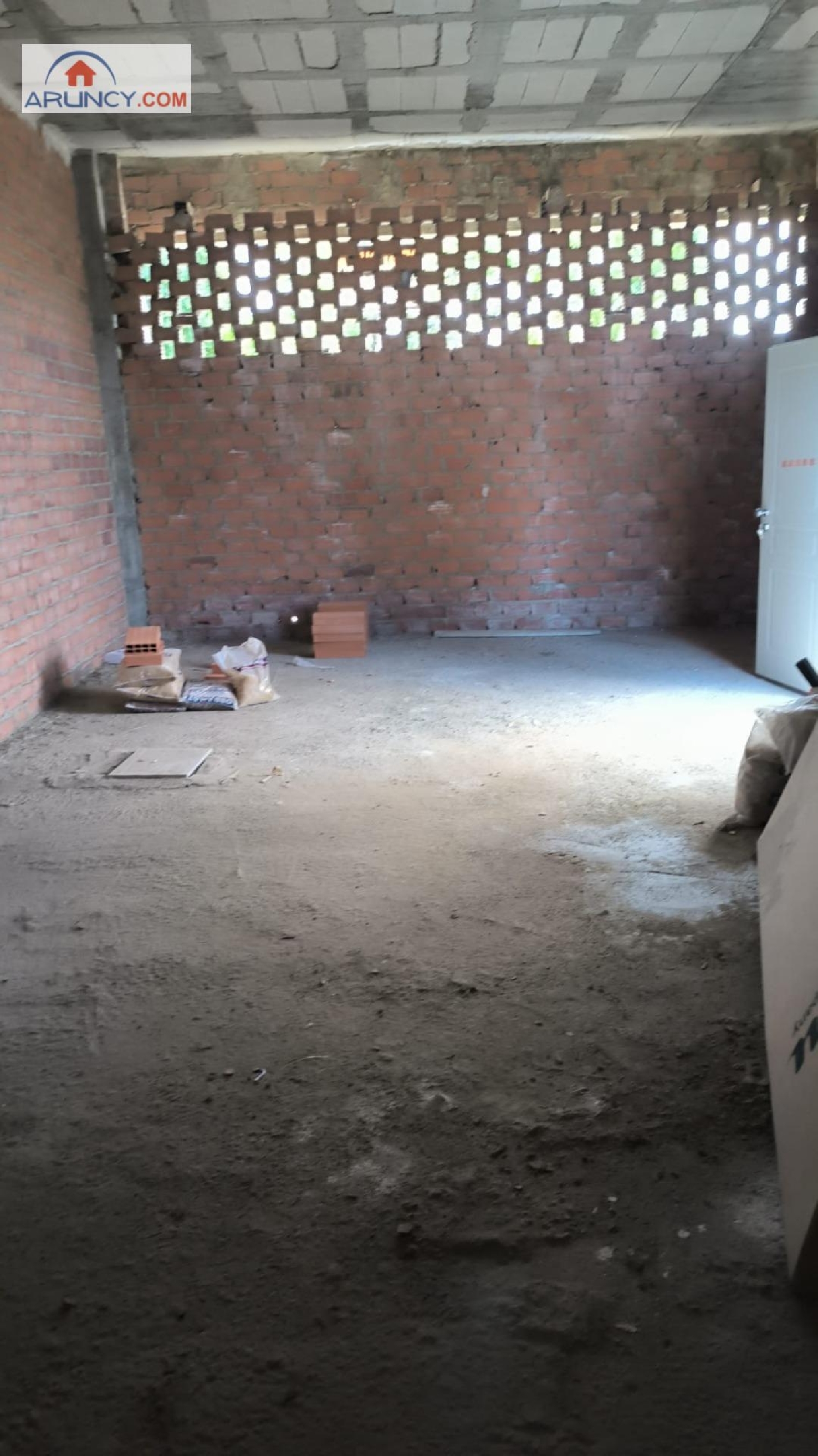  till salu lokal Sevilla La Nueva Sur 1