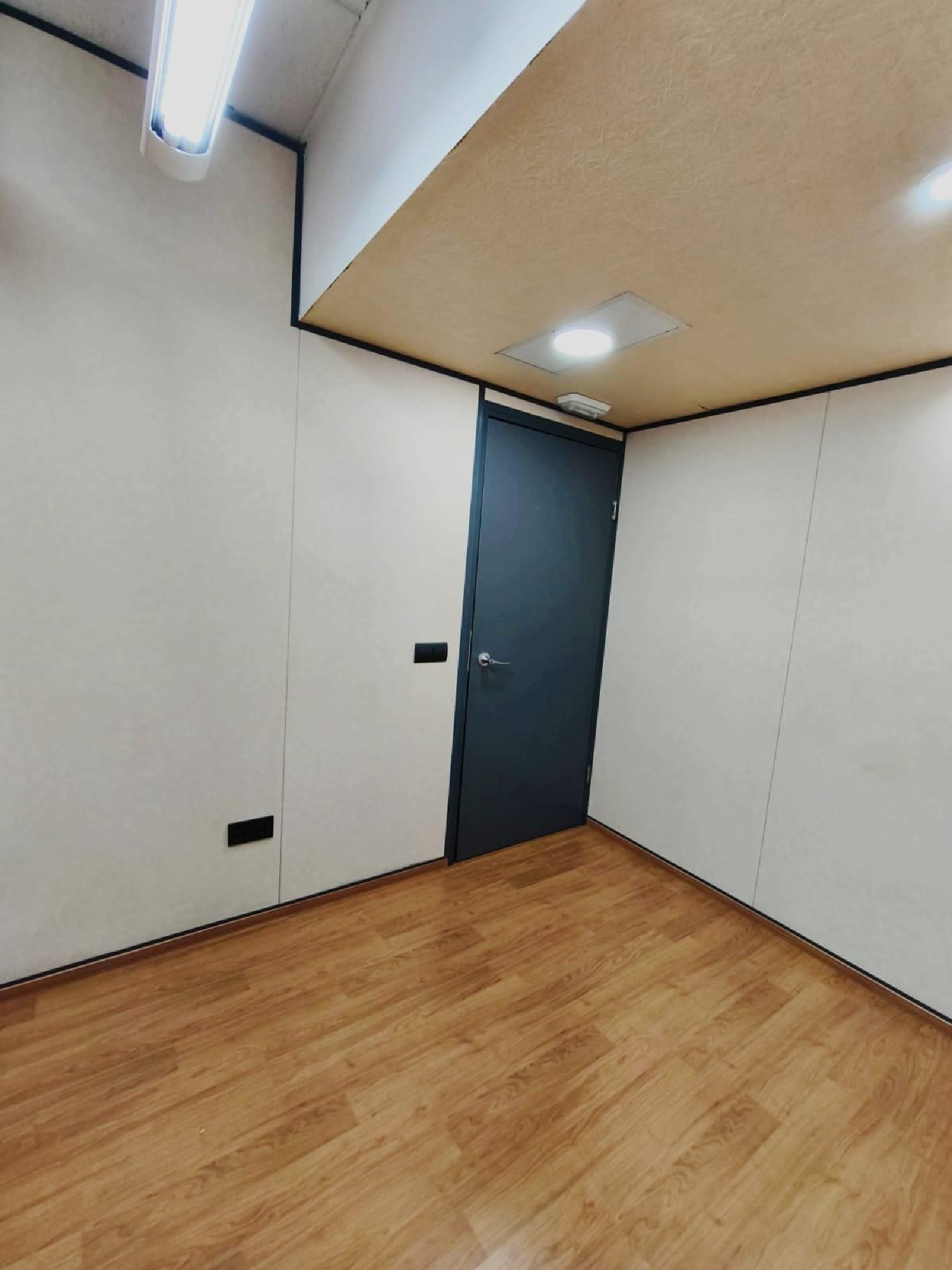  till salu lokal Sevilla La Nueva Sur 5