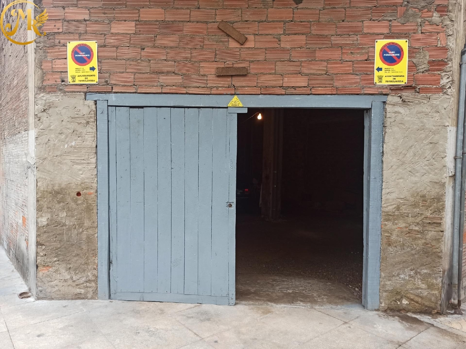 for sale commercial premise Torrelavega Besaya 2