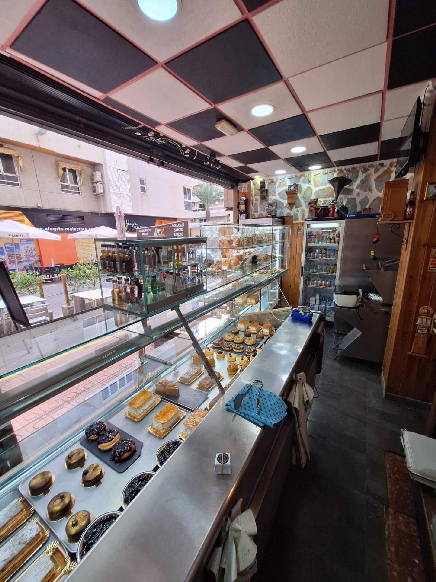  te koop bedrijfsruimte Torrevieja Baix Segura 4