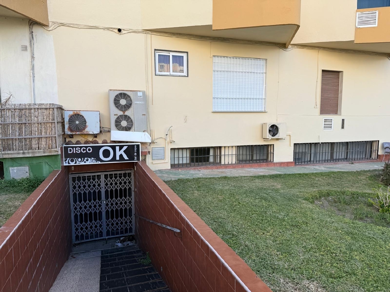  till salu lokal Torrox Axarquía 4