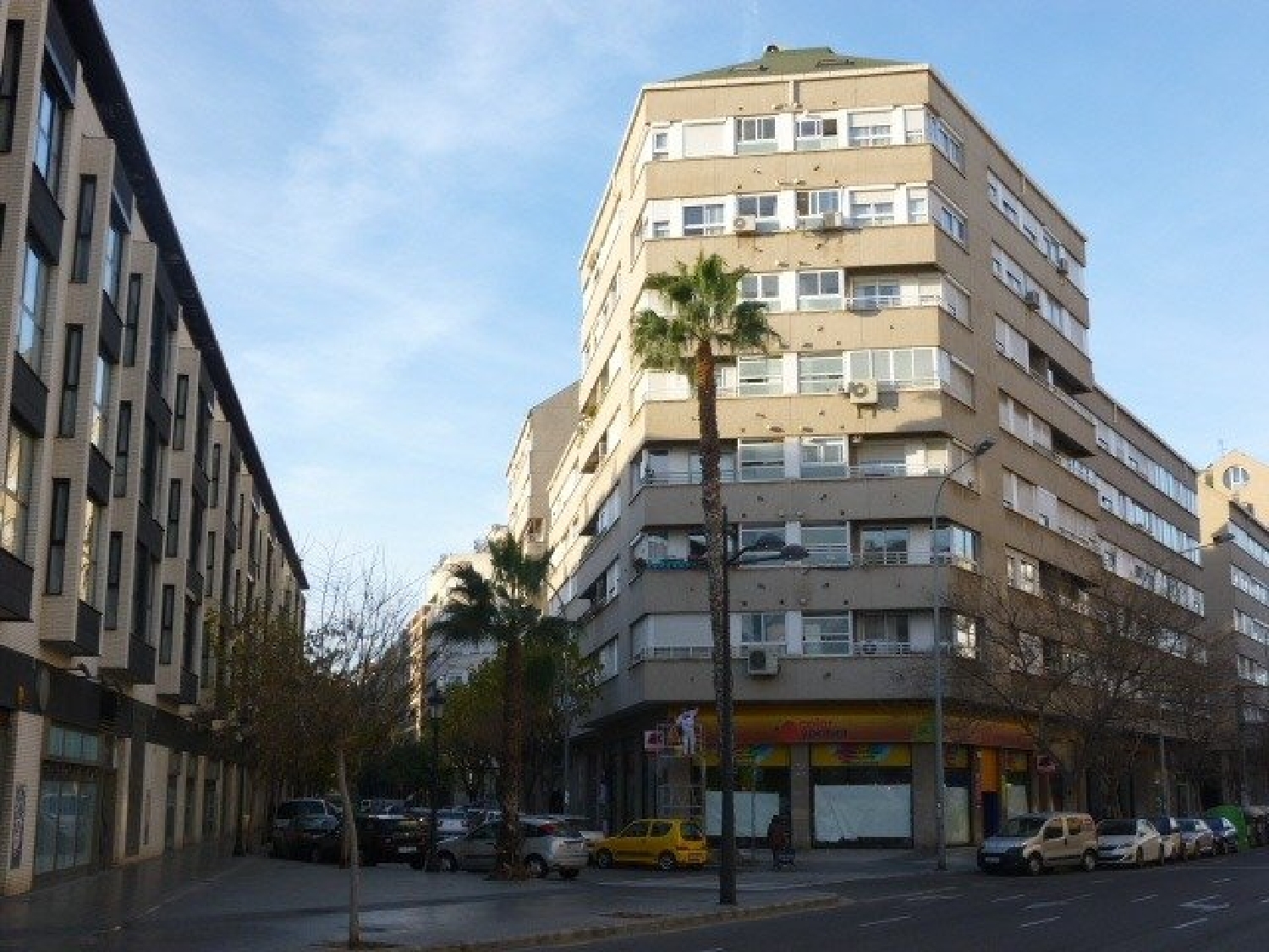  te koop bedrijfsruimte Valencia De Las Torres Campiña Sur 1