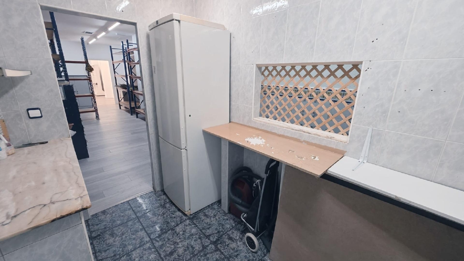  till salu lokal Valencia De Las Torres Campiña Sur 5