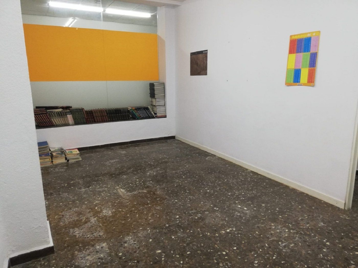  à vendre local commercial Valencia De Las Torres Campiña Sur 5