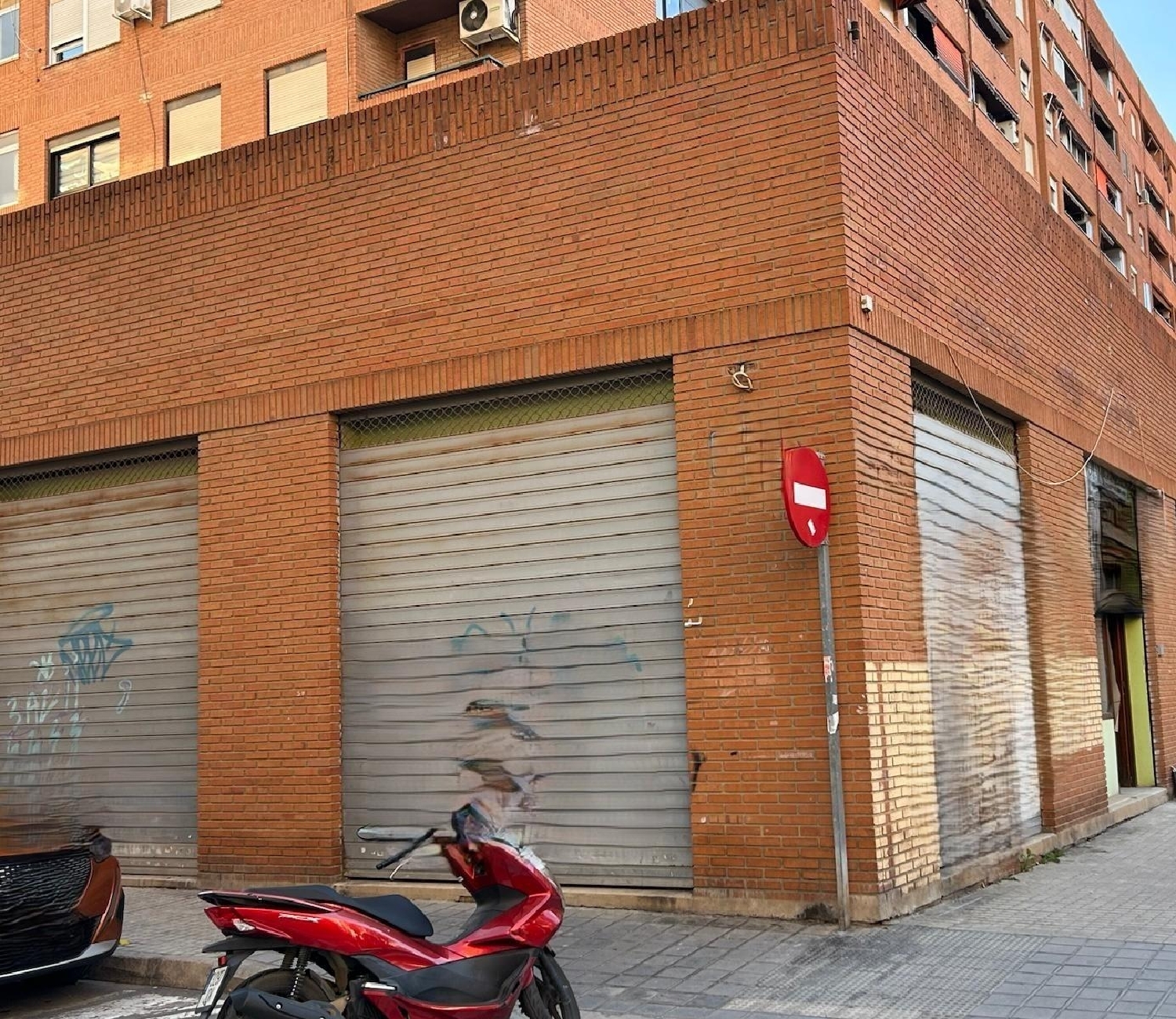  for sale commercial premise Valencia De Las Torres Campiña Sur 1
