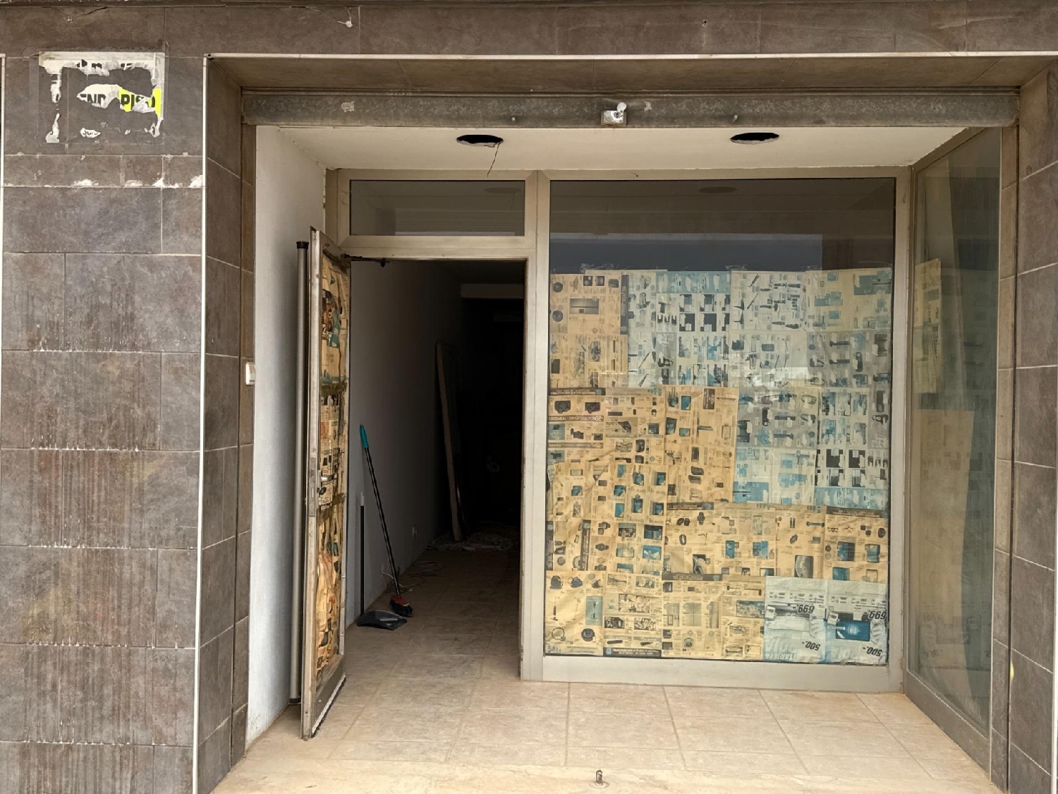  à vendre local commercial Valencia De Las Torres Campiña Sur 3