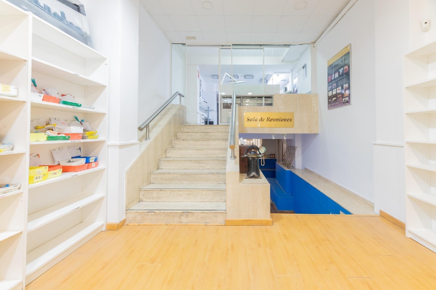  à vendre local commercial Valencia De Las Torres Campiña Sur 8