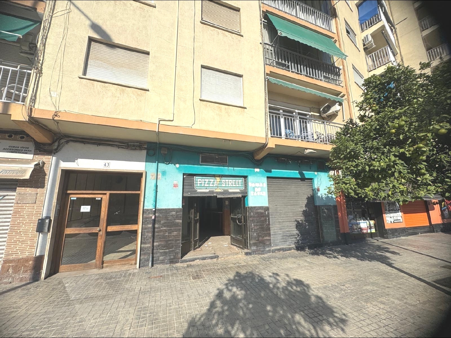  for sale commercial premise Valencia De Las Torres Campiña Sur 3