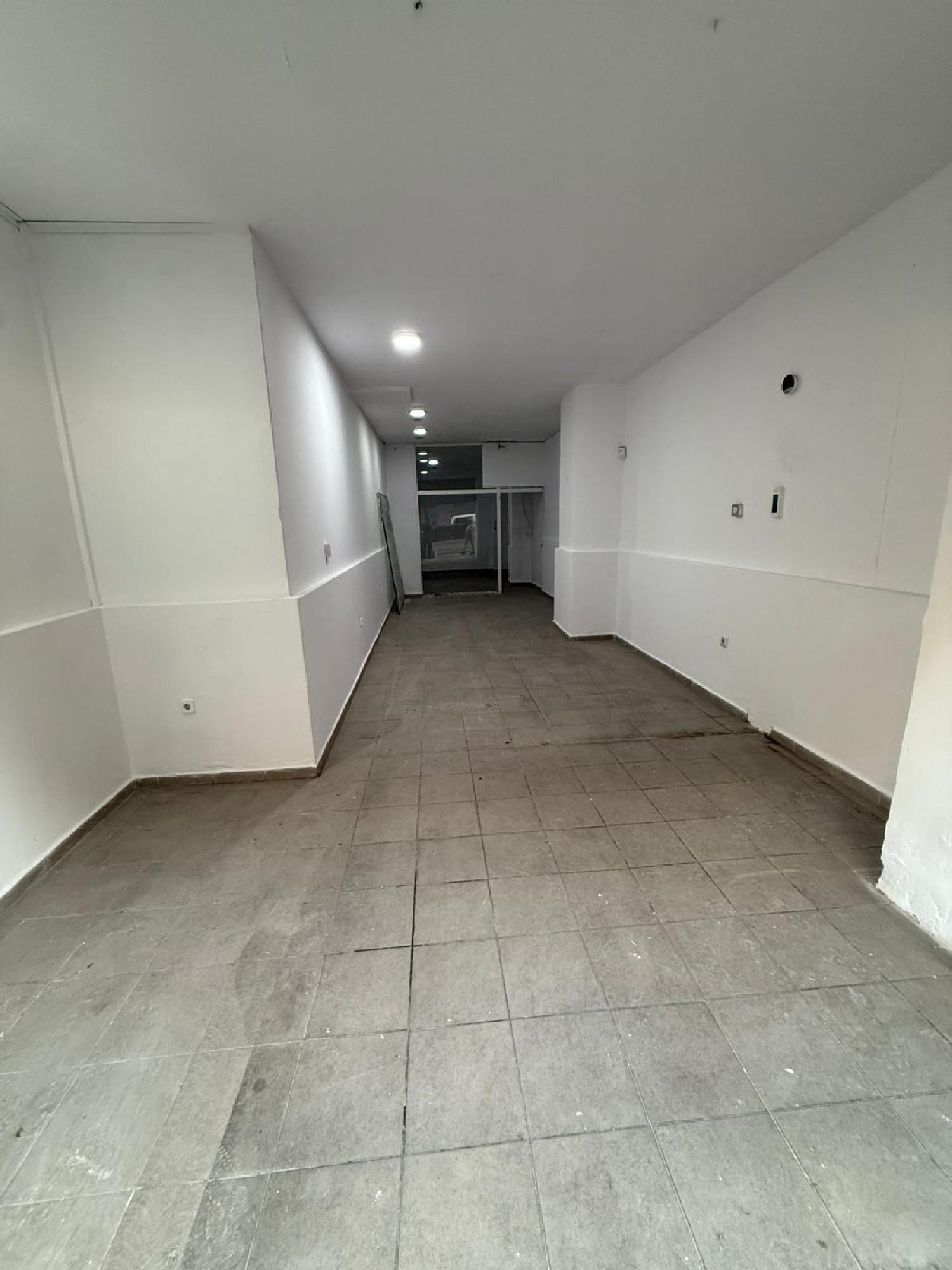  for sale commercial premise Valencia De Las Torres Campiña Sur 3