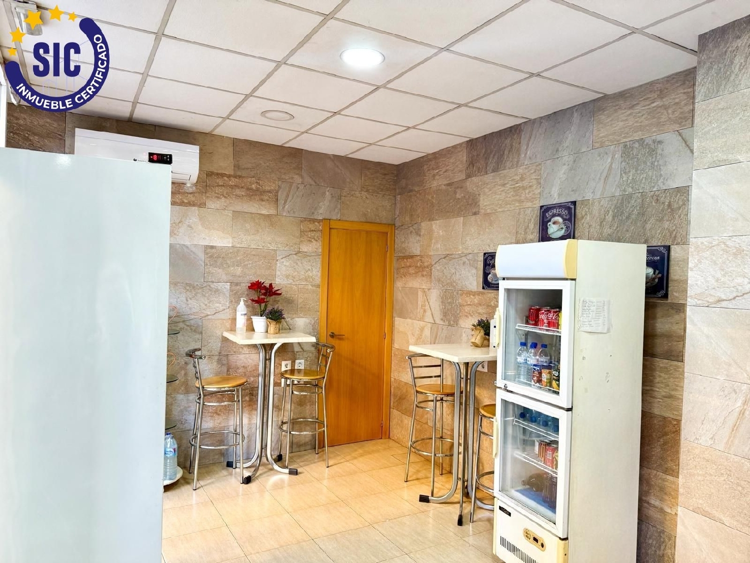 à vendre local commercial Valencia De Las Torres Campiña Sur 6