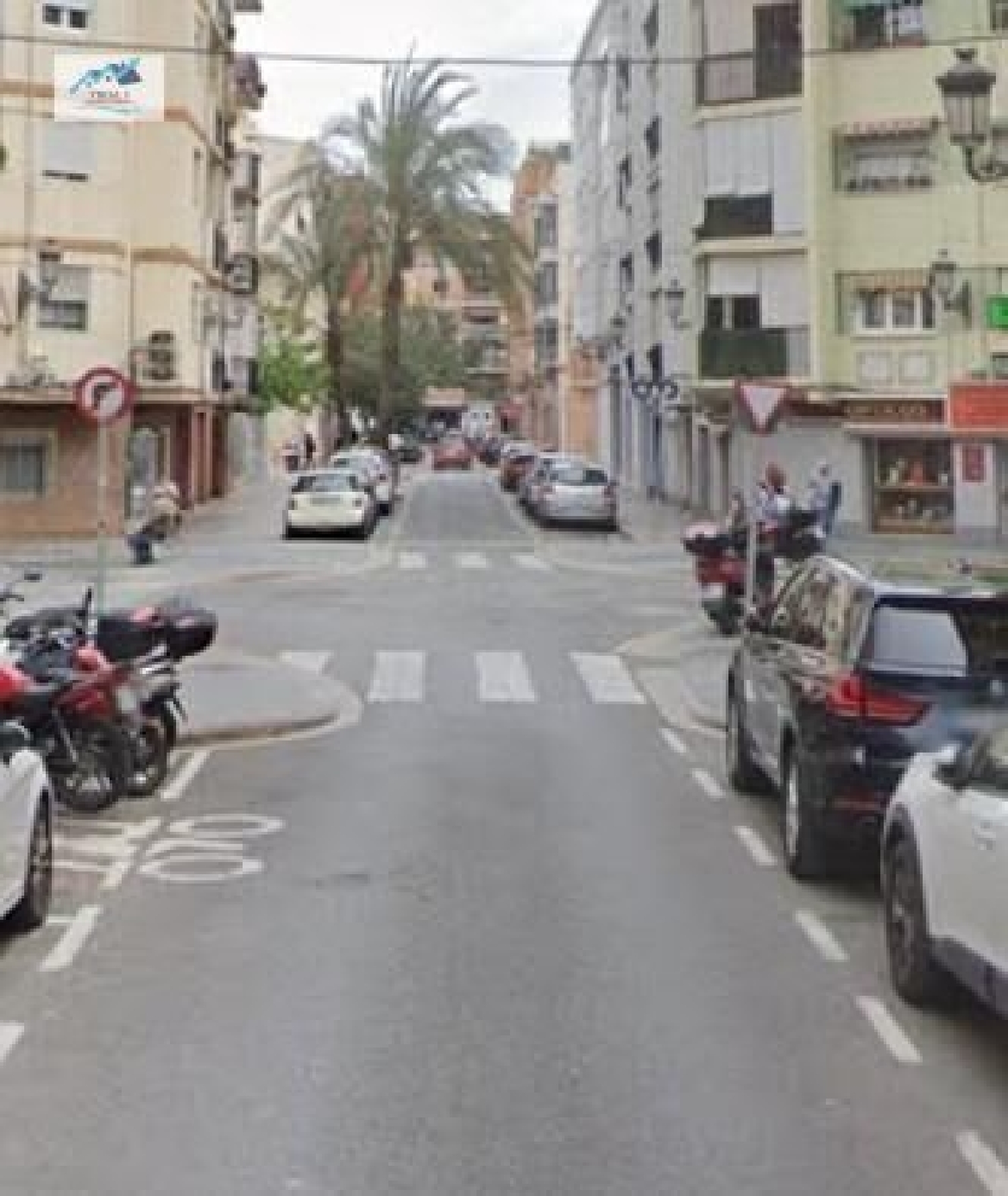  till salu lokal Valencia De Las Torres Campiña Sur 2