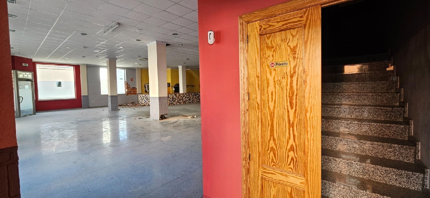 te koop bedrijfsruimte Yecla Altiplano 5