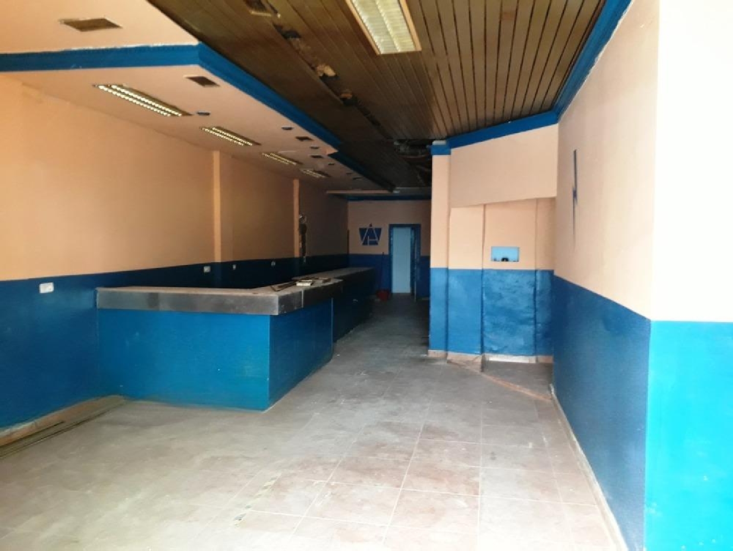  till salu lokal Zaragoza Centro 50004 D.C. Zaragoza 2