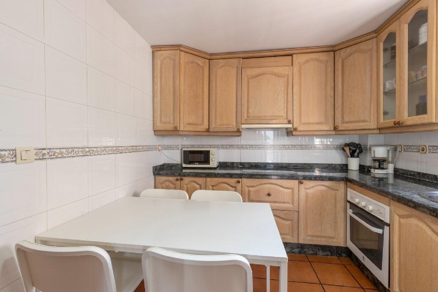 te koop twee-onder-een-kapwoning Huétor Vega Vega De Granada 4