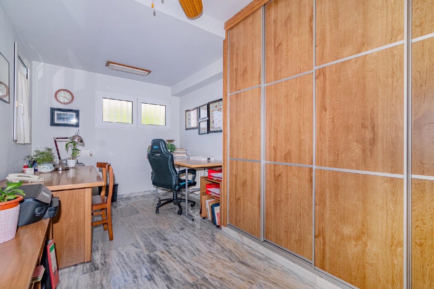  te koop twee-onder-een-kapwoning Jun Vega De Granada 8