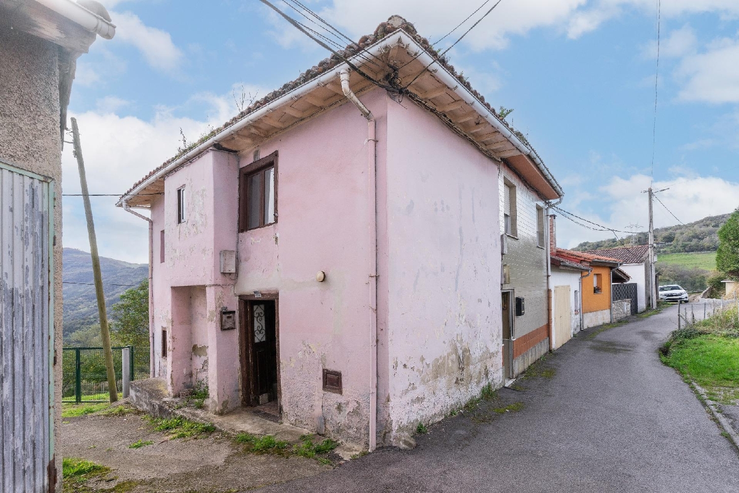  for sale semi-detached house Mieres Caudal 2