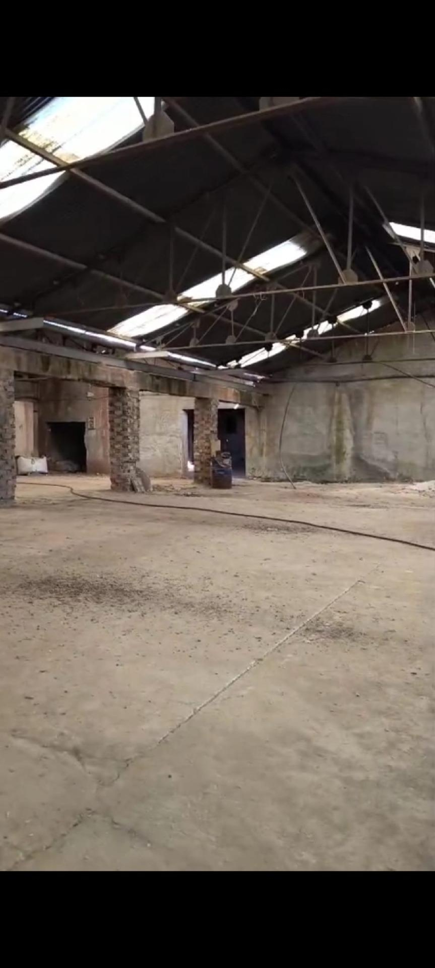 en venta comercio Agost Alacantí 3